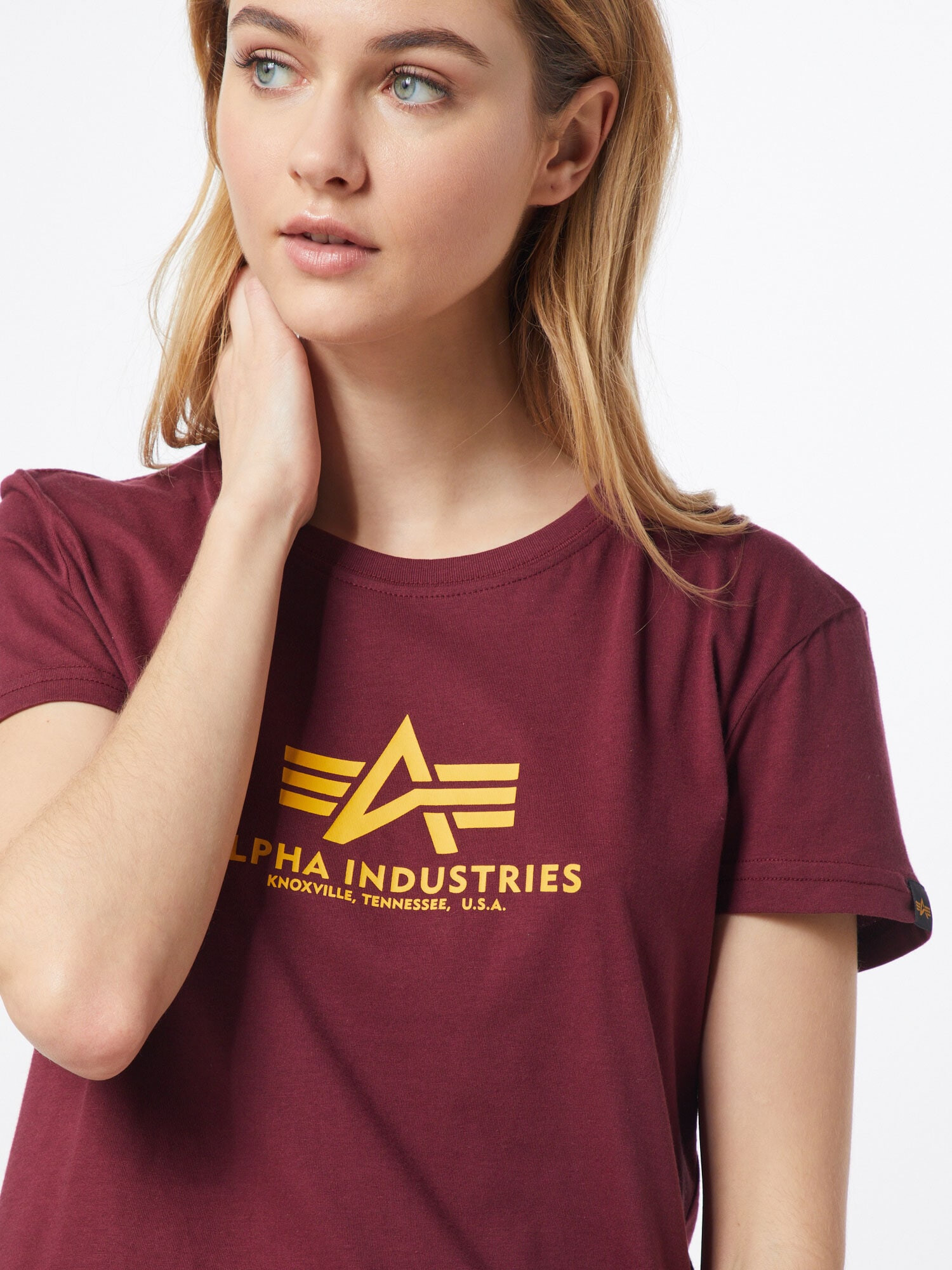 ALPHA INDUSTRIES Majica 'New Basic T Wmn' burgund - Pepit.si