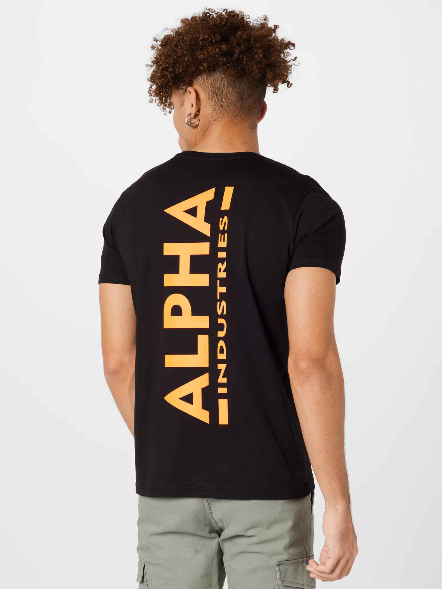 ALPHA INDUSTRIES Majica pastelno oranžna / črna - Pepit.si