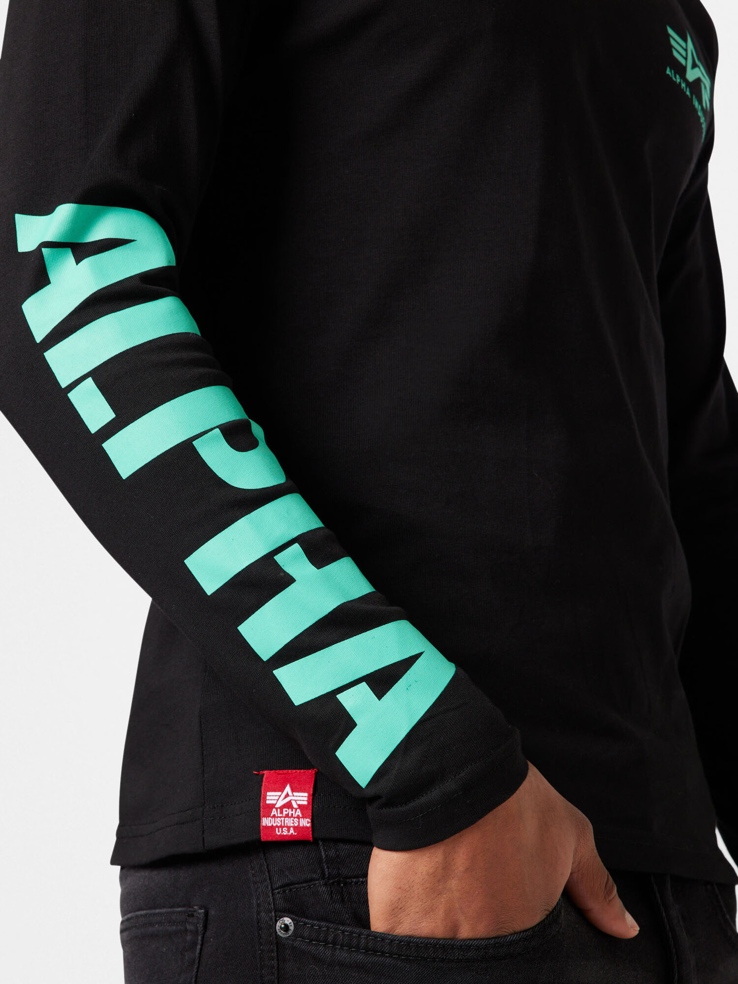 ALPHA INDUSTRIES Majica turkizna / črna - Pepit.si