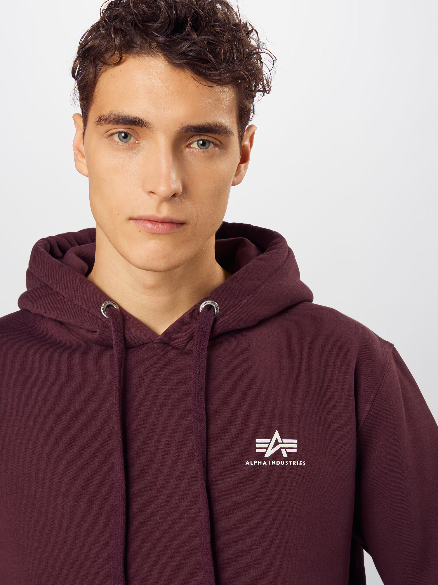 ALPHA INDUSTRIES Majica rubin rdeča / bela - Pepit.si