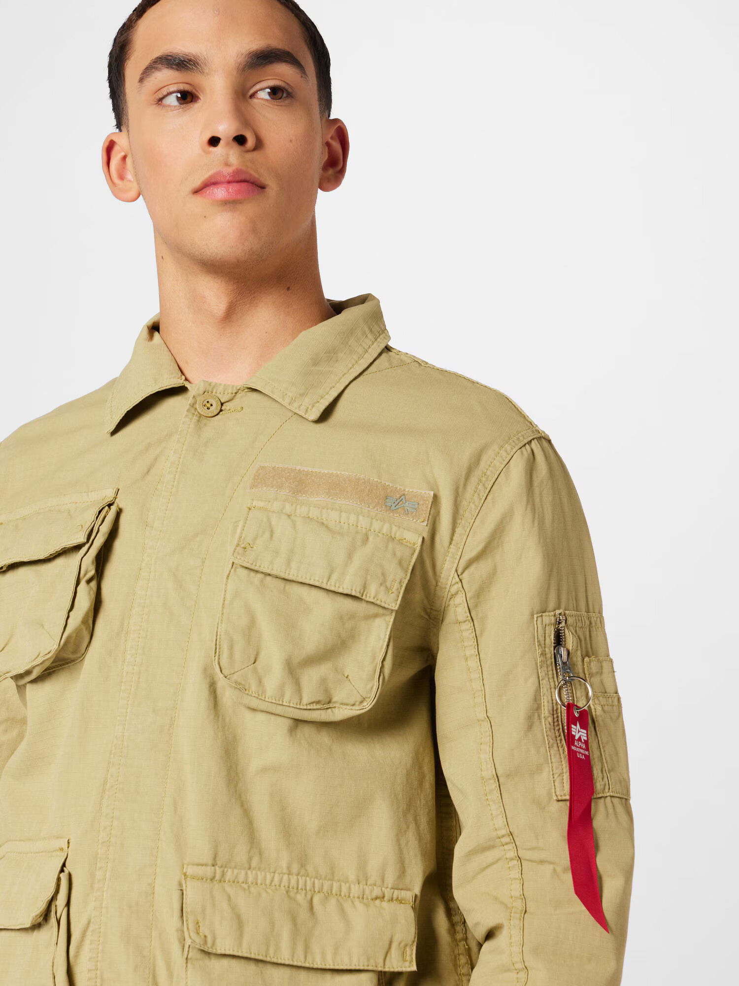 ALPHA INDUSTRIES Prehodna jakna kaki / rdeča / bela - Pepit.si