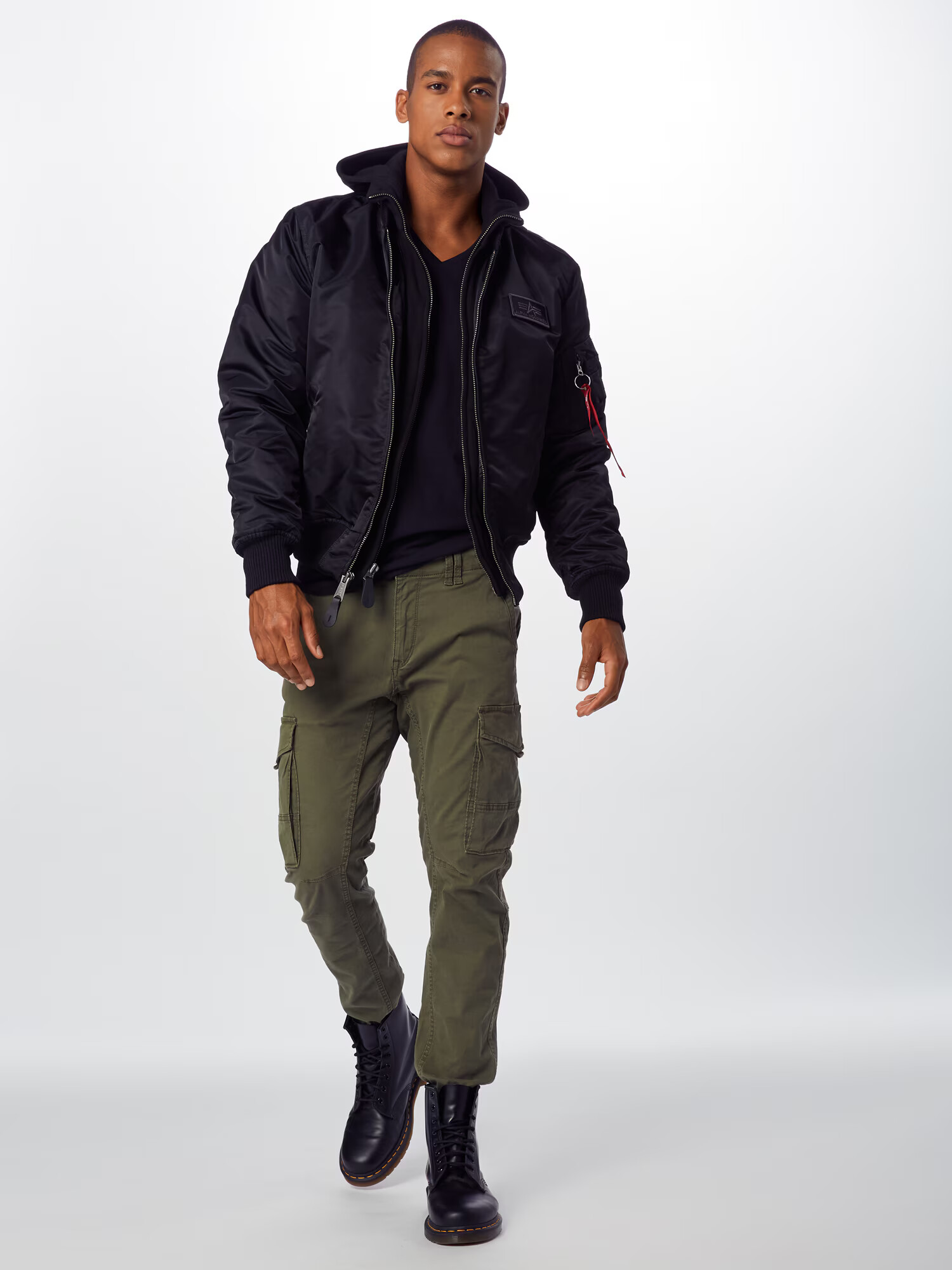 ALPHA INDUSTRIES Prehodna jakna 'MA-1 D-Tec' črna - Pepit.si