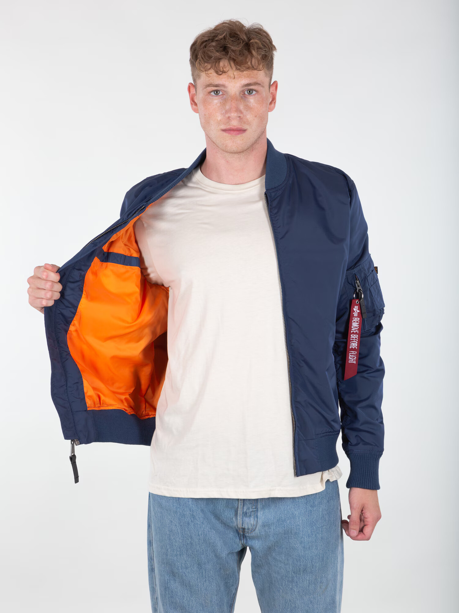 ALPHA INDUSTRIES Prehodna jakna 'MA-1 TT' mornarska / rdeča / bela - Pepit.si