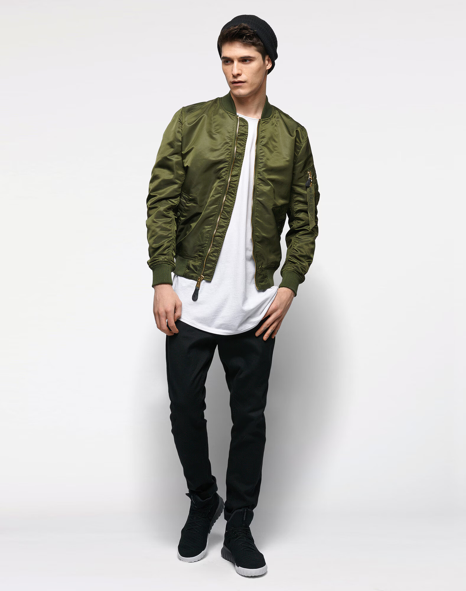 ALPHA INDUSTRIES Prehodna jakna 'MA-1 VF LW' temno zelena - Pepit.si