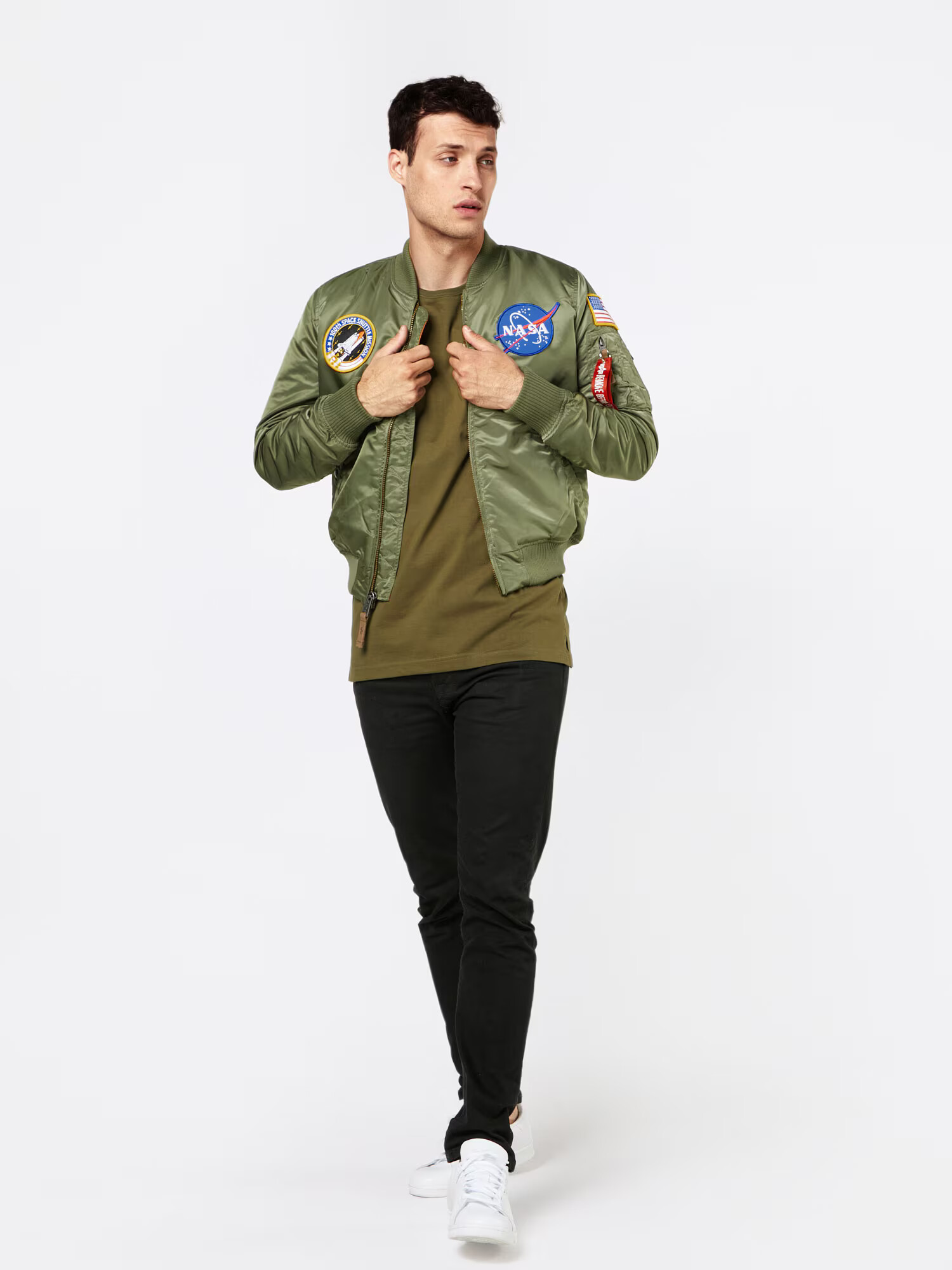 ALPHA INDUSTRIES Prehodna jakna 'MA-1 VF NASA' oliva - Pepit.si