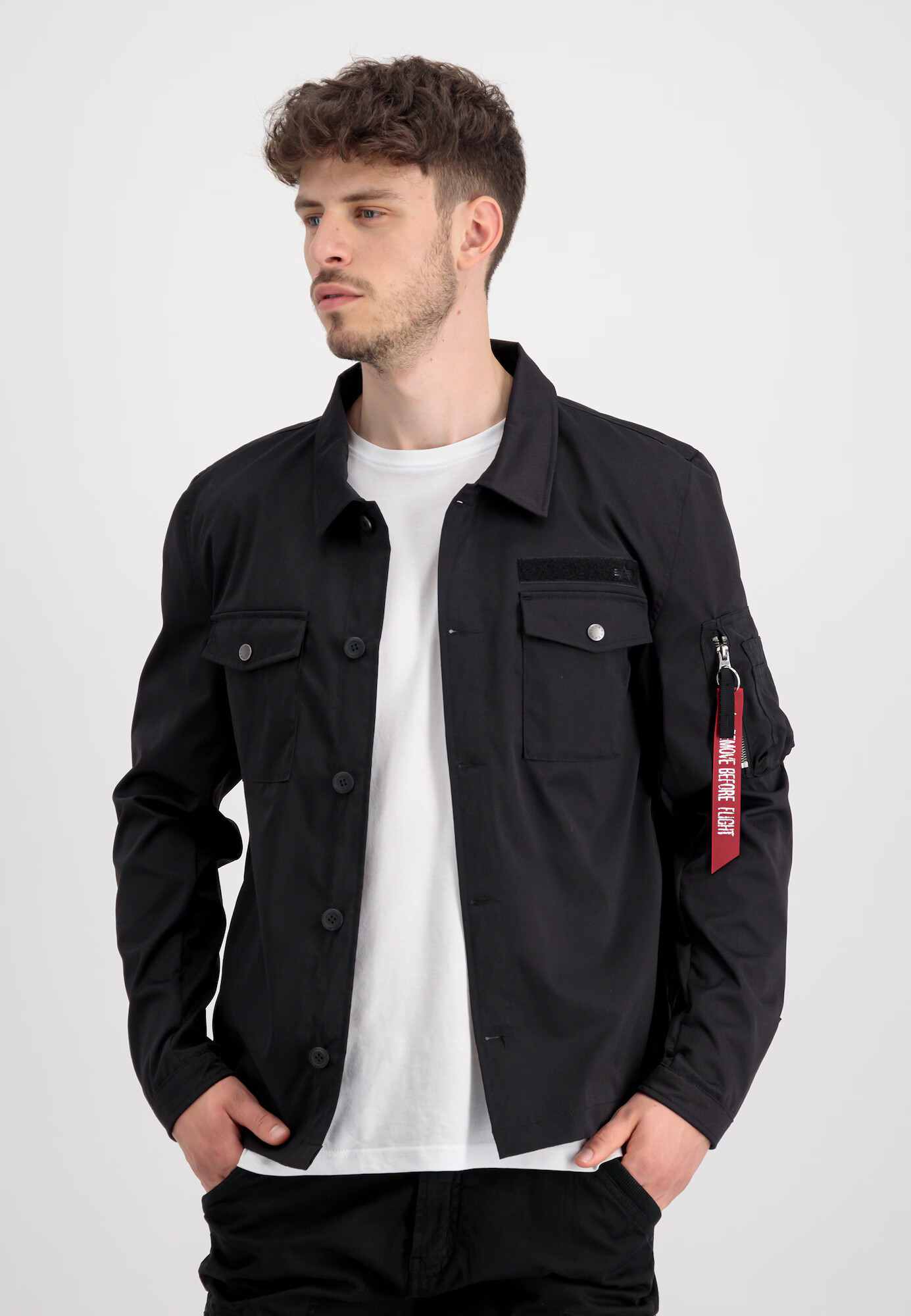 ALPHA INDUSTRIES Prehodna jakna rdeča / črna - Pepit.si