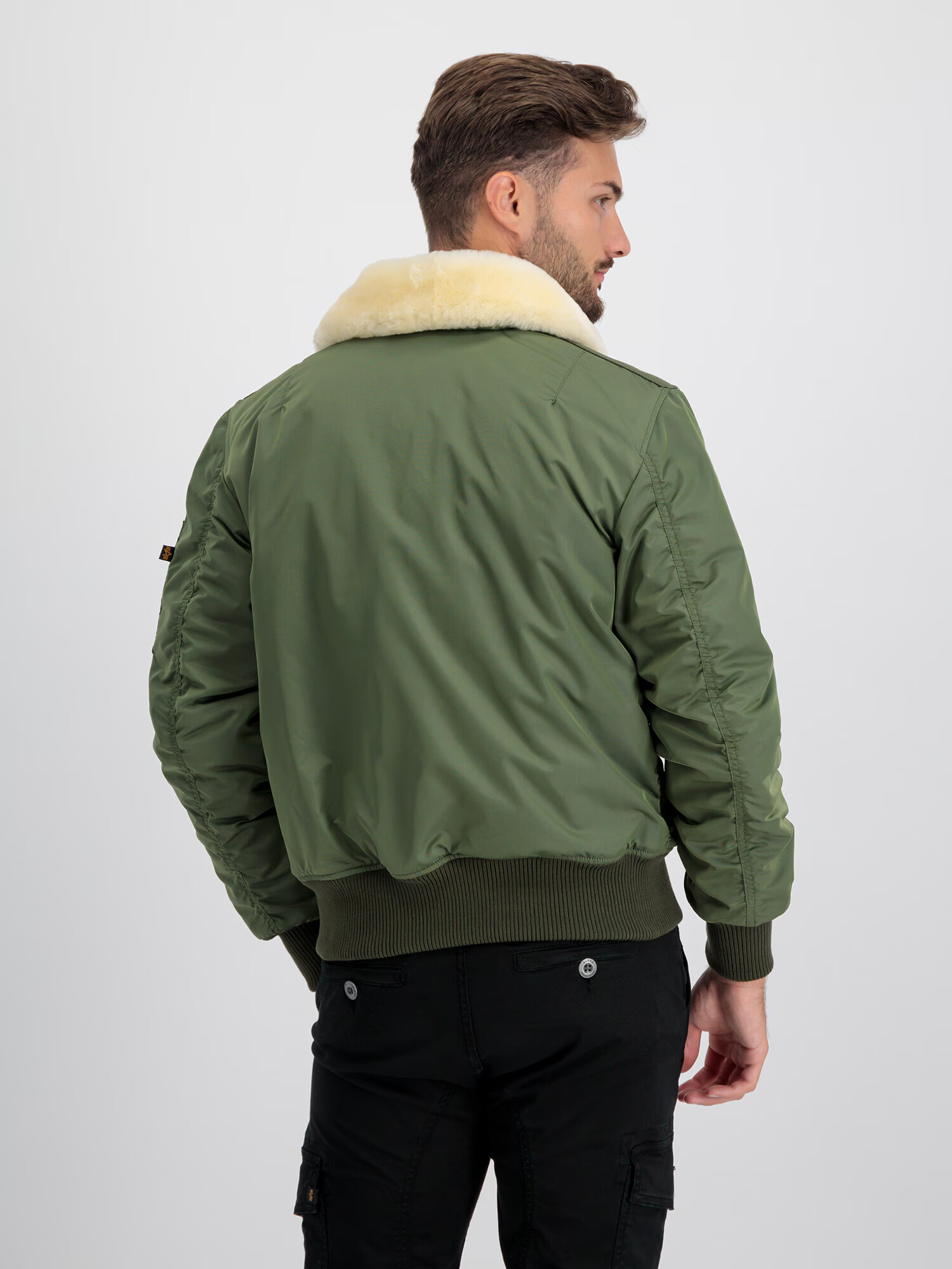 ALPHA INDUSTRIES Zimska jakna 'Injector III Air Force' kaki / mešane barve - Pepit.si