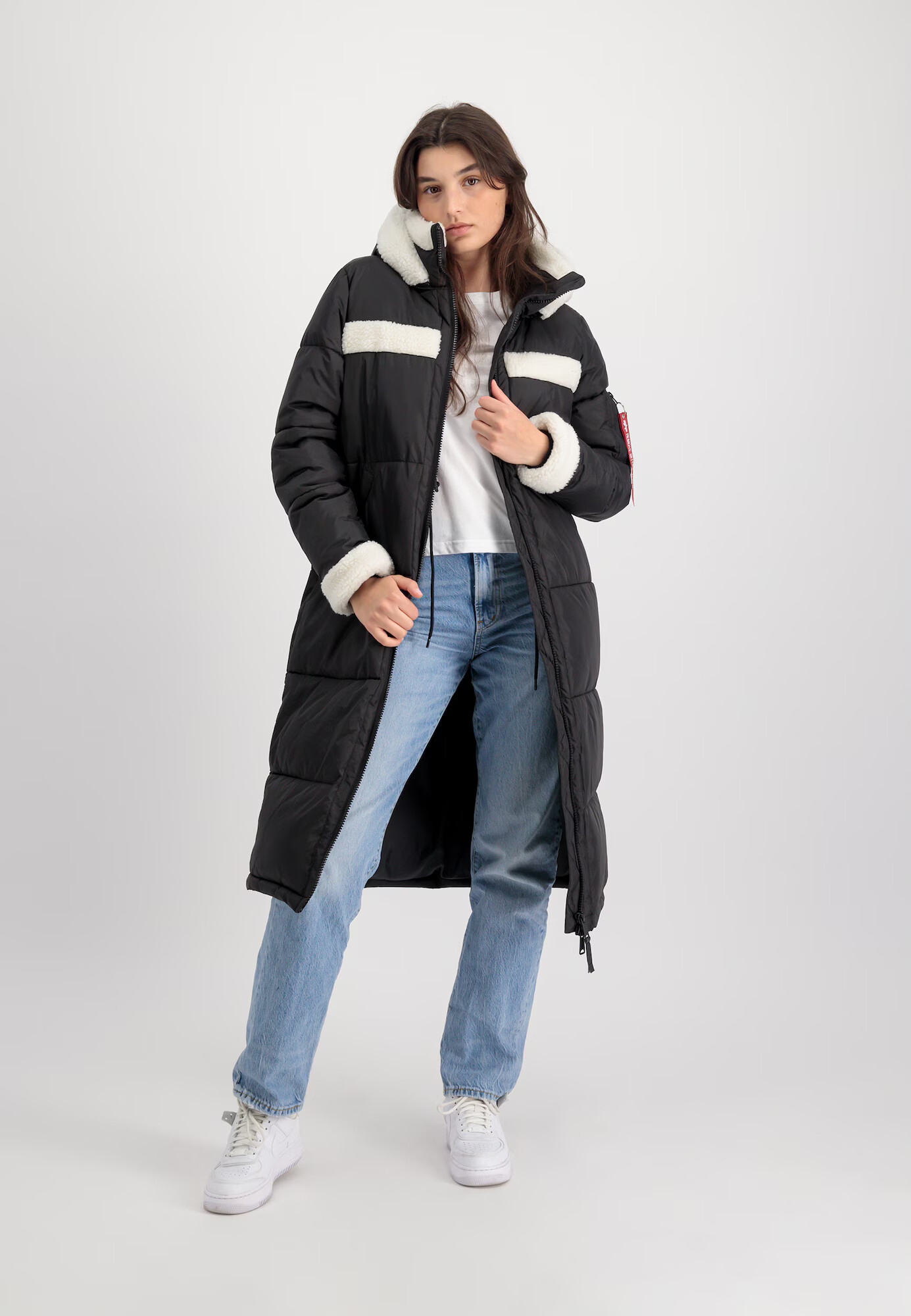 ALPHA INDUSTRIES Zimska jakna rdeča / črna / bela - Pepit.si