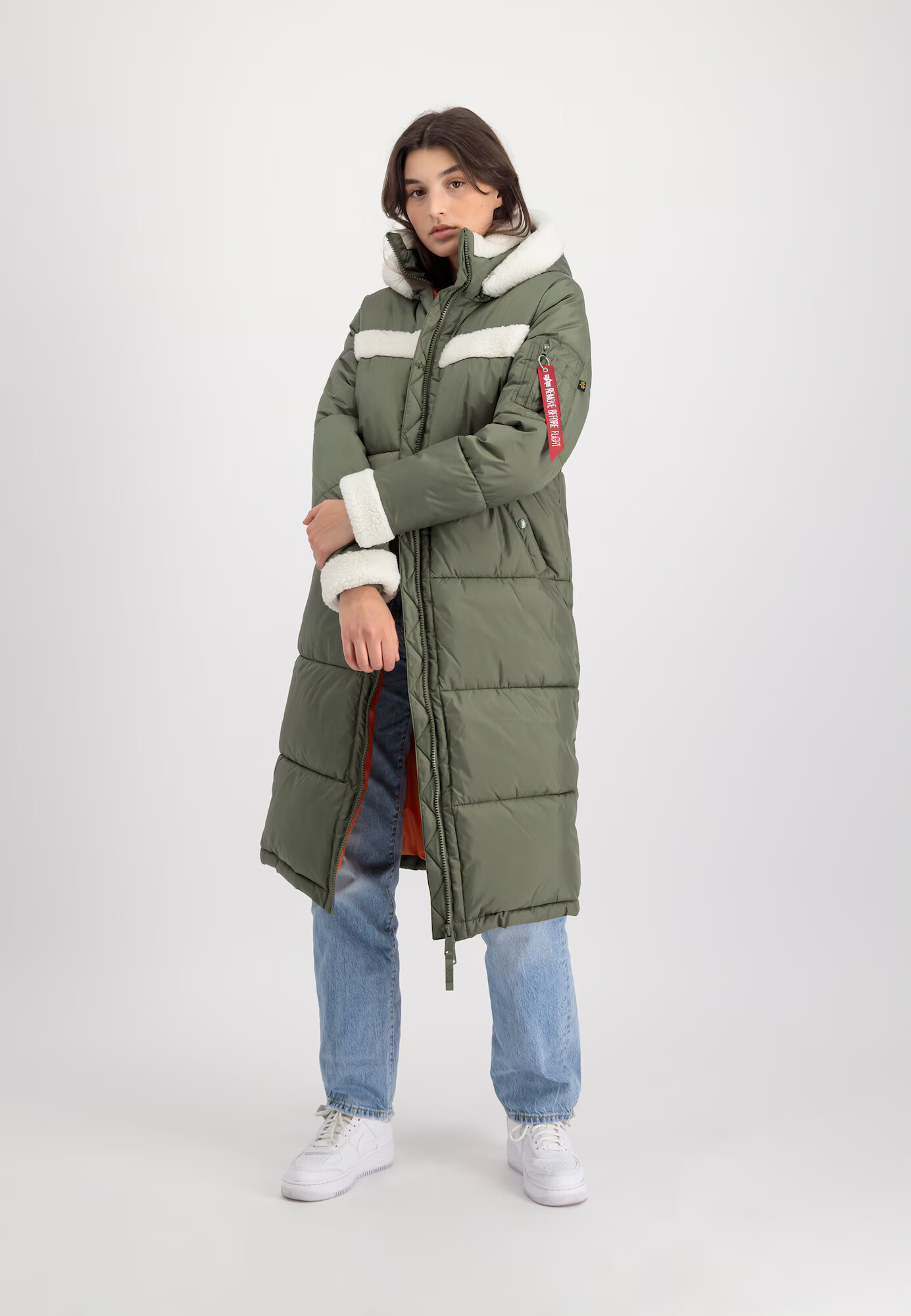 ALPHA INDUSTRIES Zimska jakna zelena / bela - Pepit.si