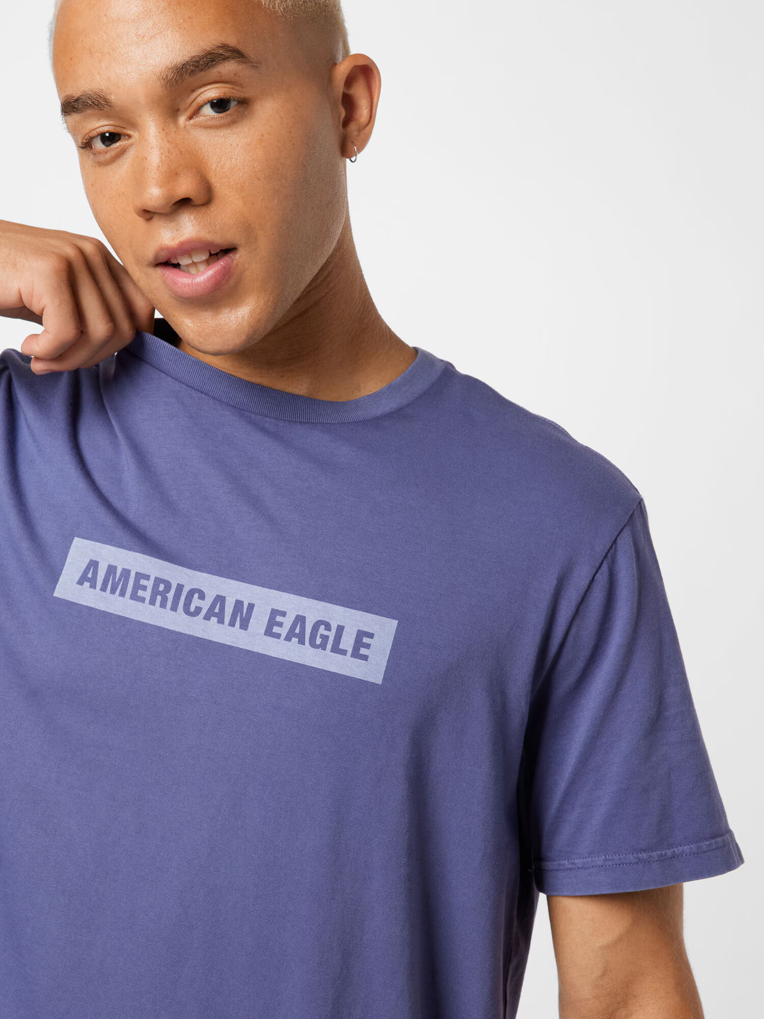 American Eagle Majica golobje modra / bela - Pepit.si