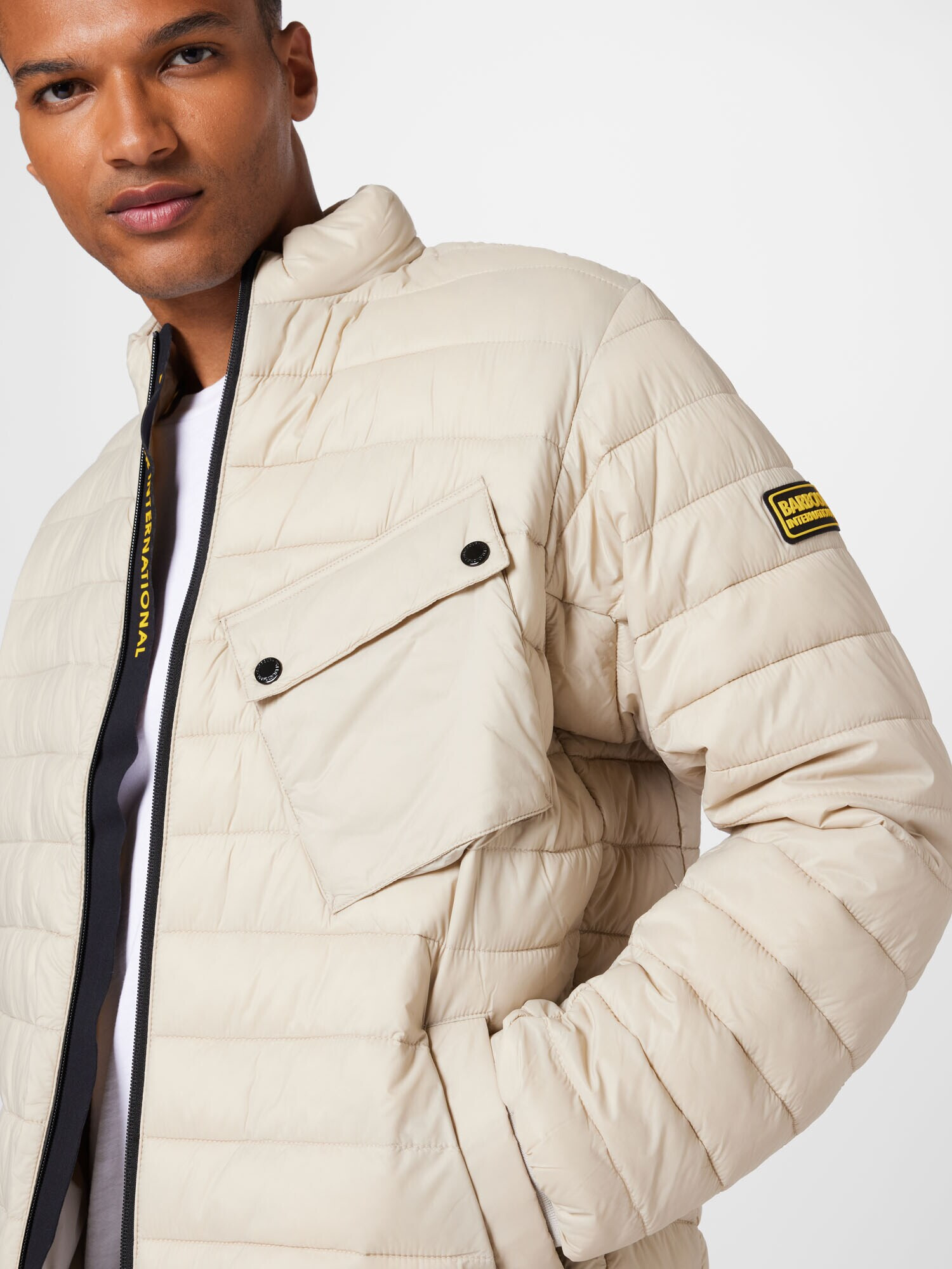 Barbour International Prehodna jakna 'Endurance' pastelno zelena - Pepit.si