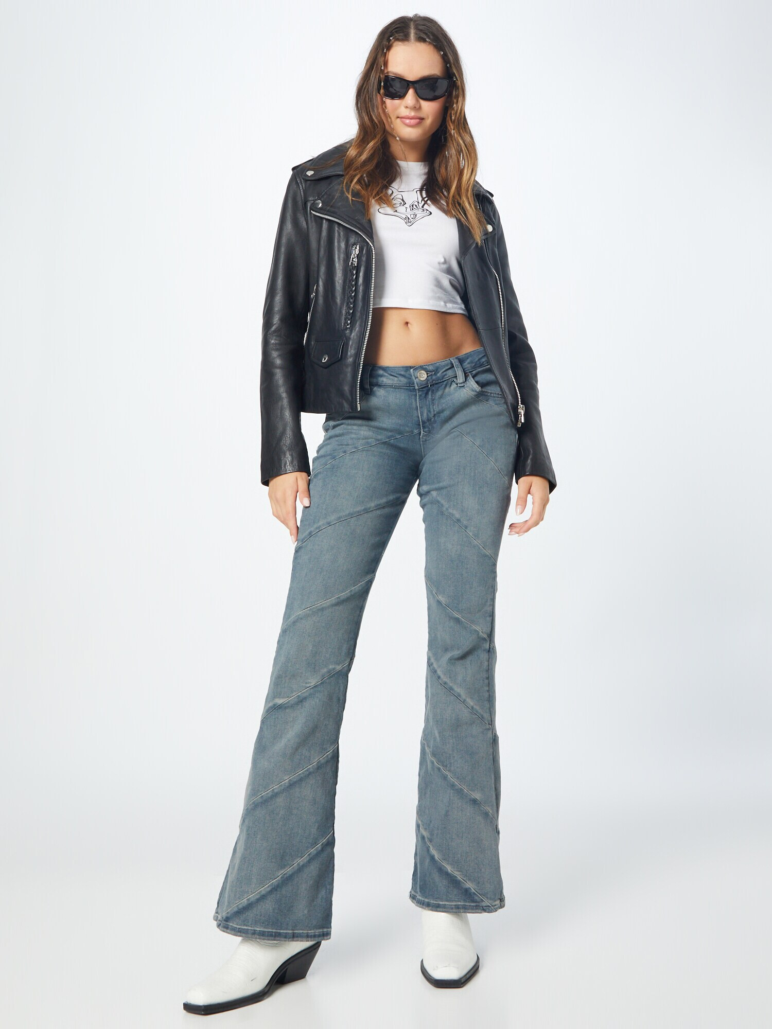 BDG Urban Outfitters Kavbojke moder denim - Pepit.si