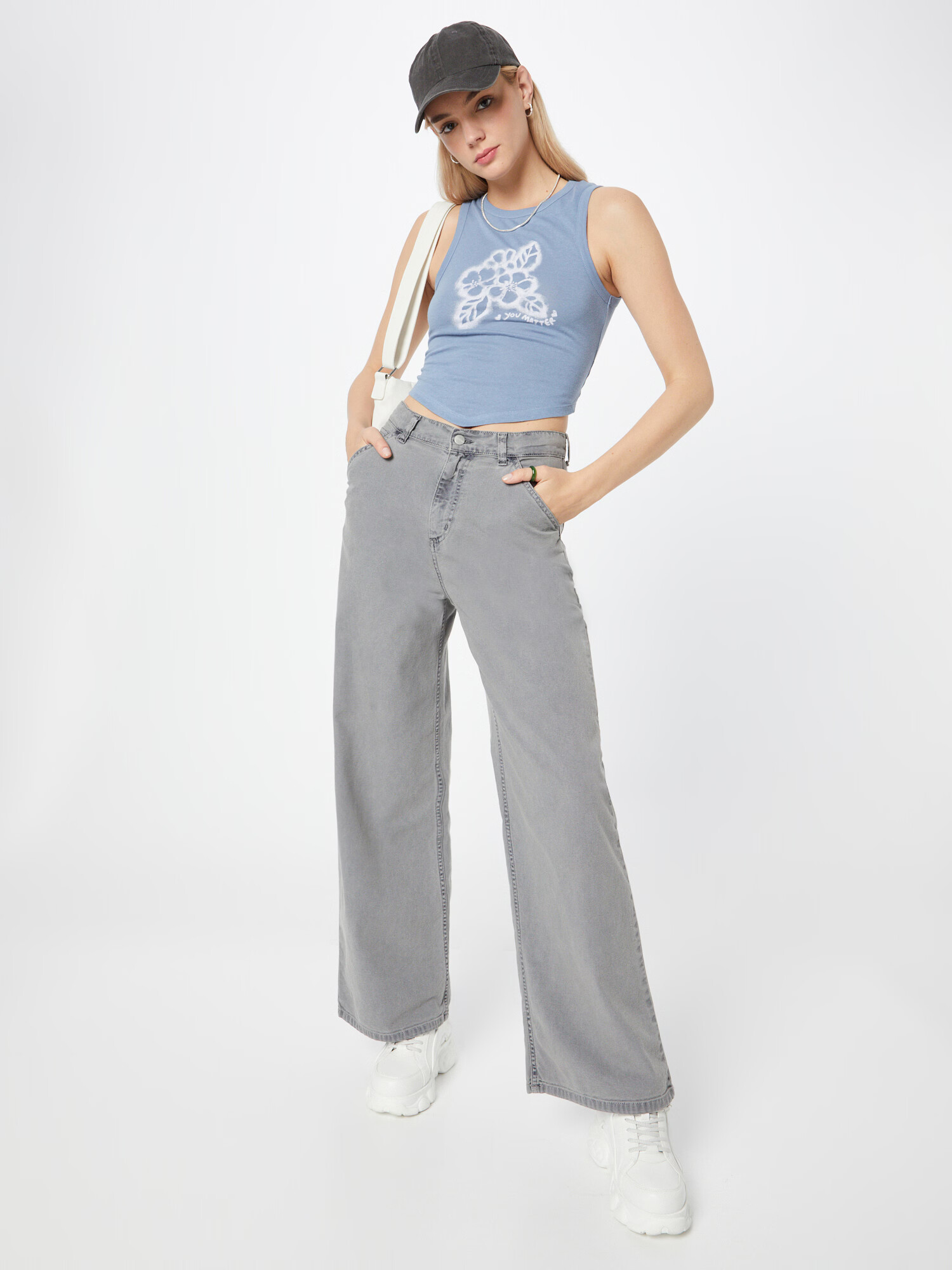 BDG Urban Outfitters Top 'YOU MATTER' dimno modra / bela - Pepit.si