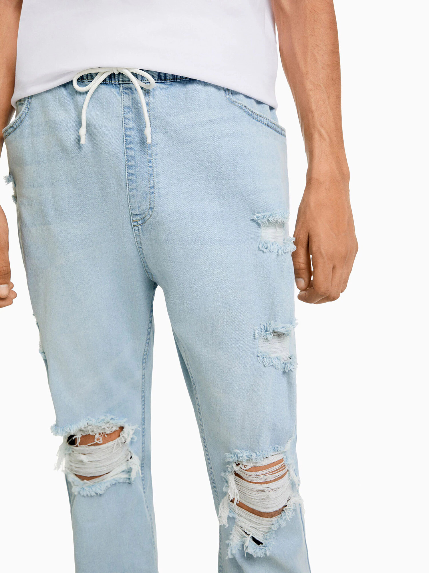 Bershka Kavbojke moder denim - Pepit.si