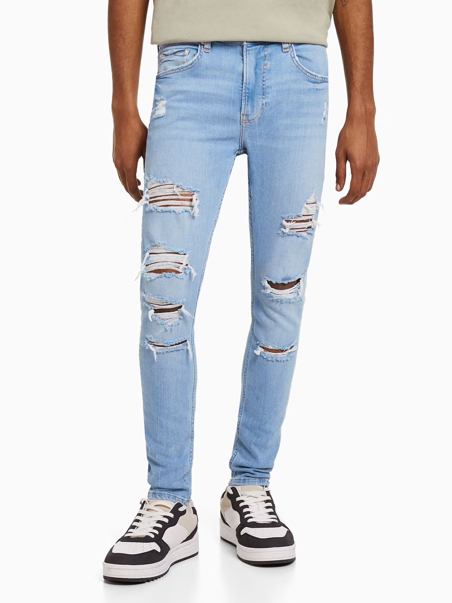 Bershka Kavbojke moder denim - Pepit.si