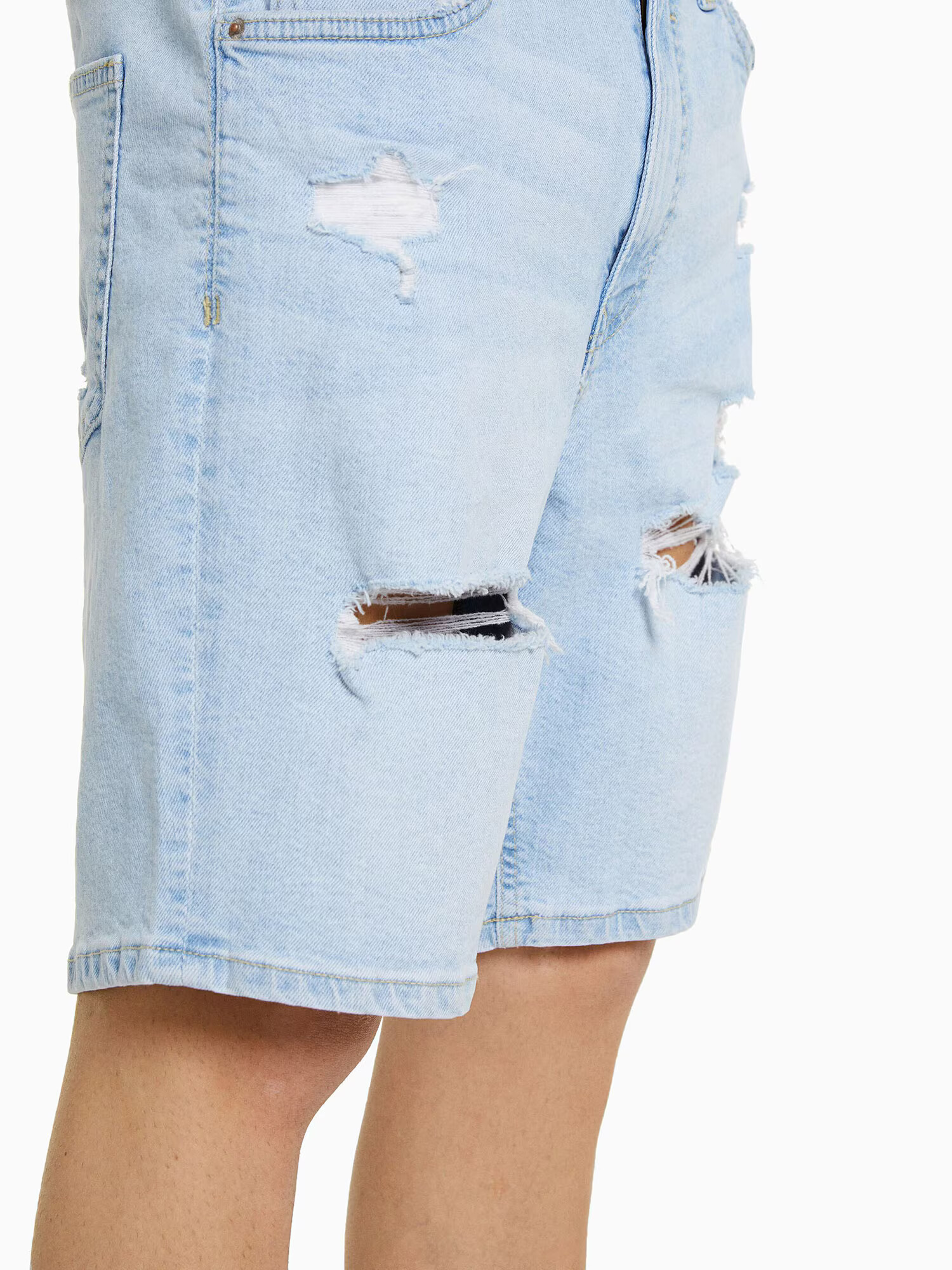 Bershka Kavbojke moder denim - Pepit.si