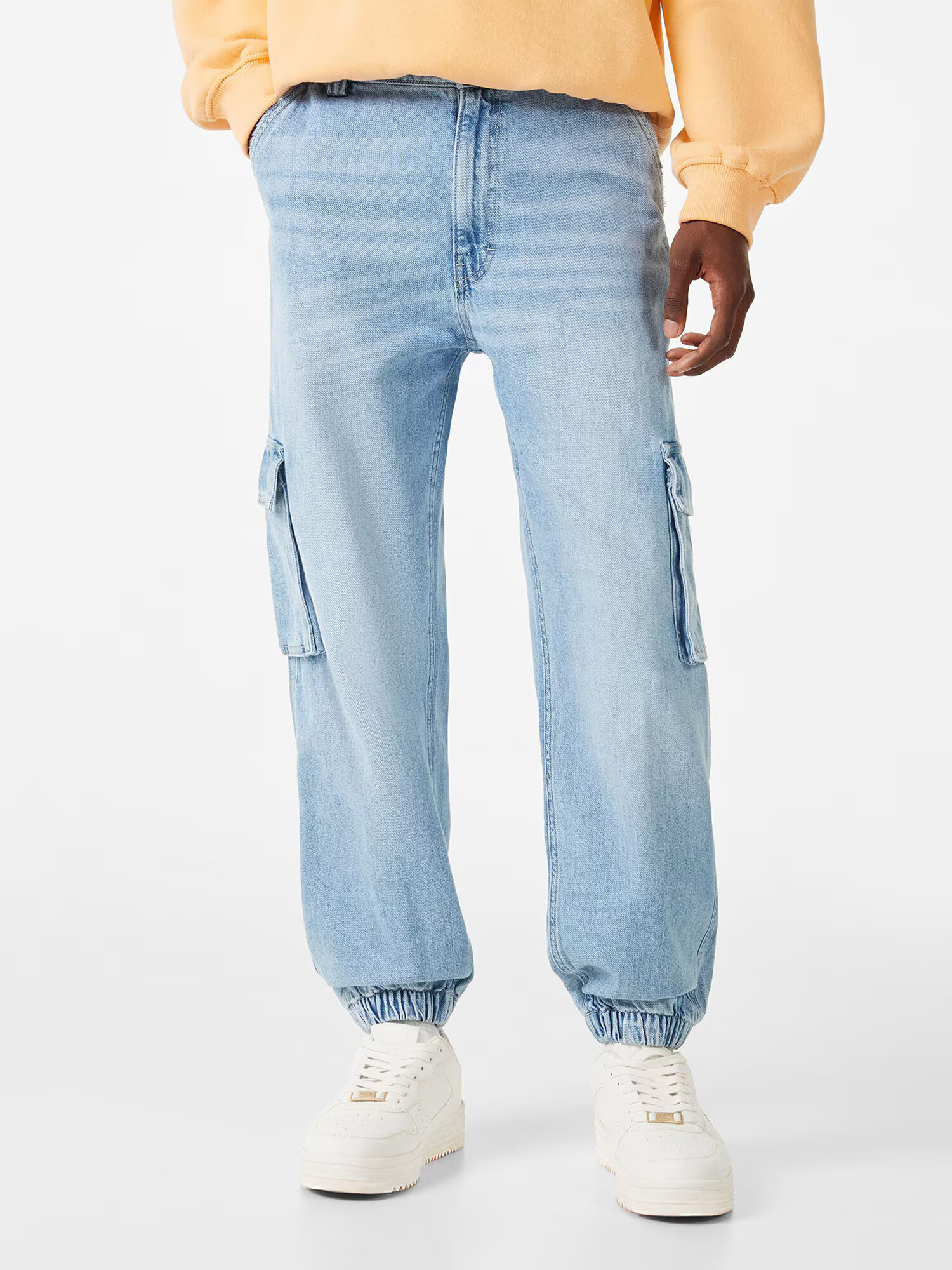 Bershka Kavbojke moder denim - Pepit.si