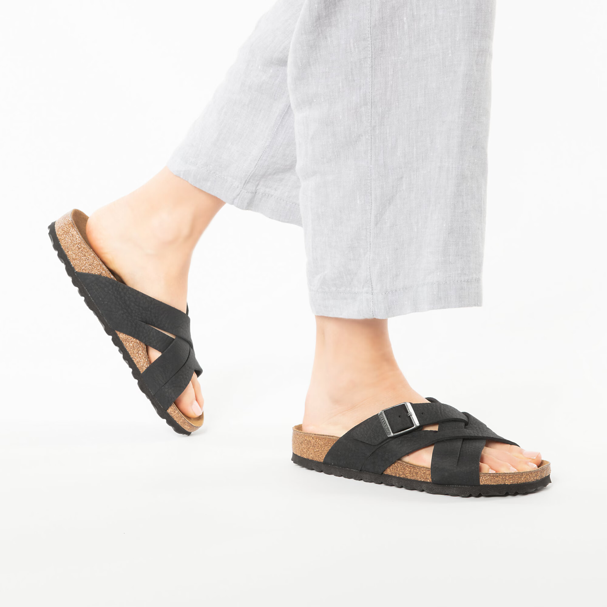 BIRKENSTOCK Nizki natikači črna - Pepit.si