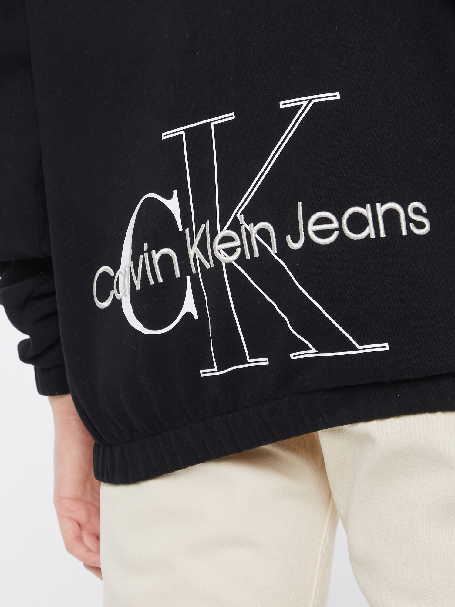 Calvin Klein Jeans Jopa na zadrgo črna / bela - Pepit.si