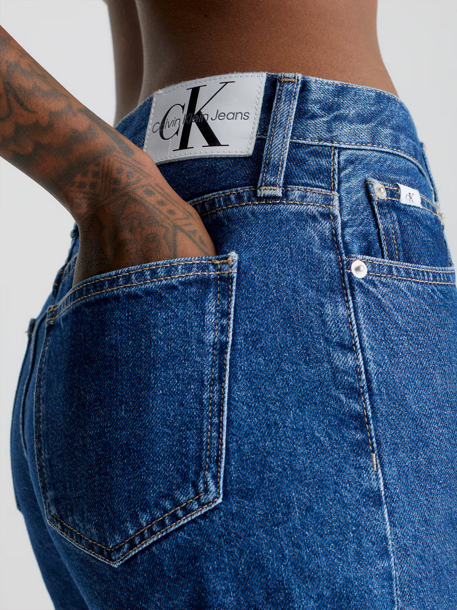 Calvin Klein Jeans Kavbojke moder denim - Pepit.si