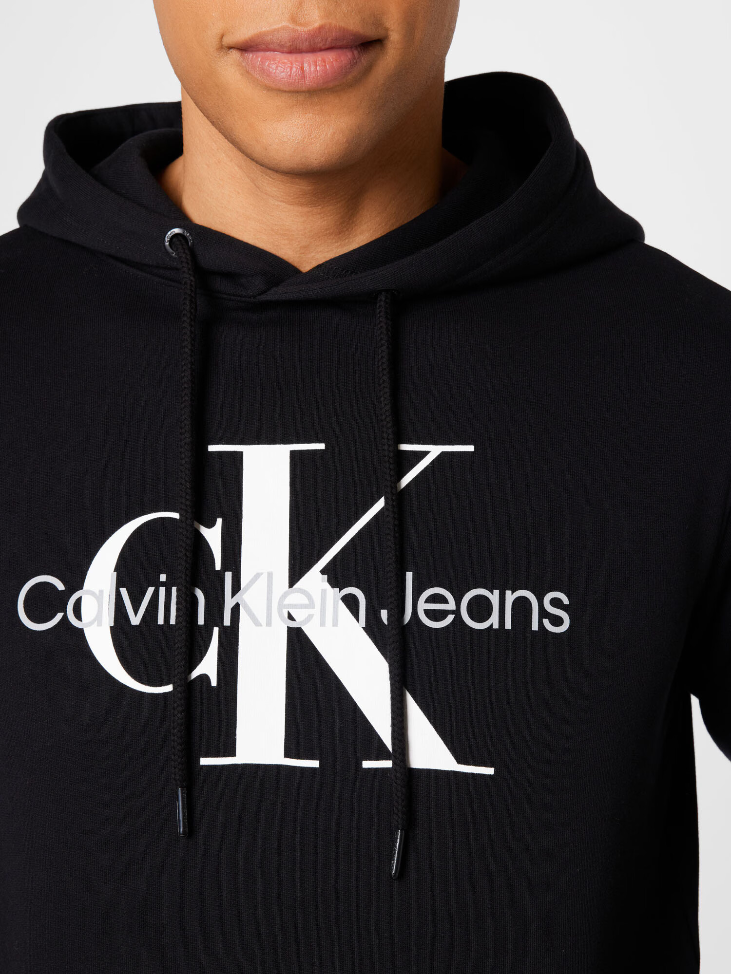 Calvin Klein Jeans Majica svetlo siva / črna / bela - Pepit.si