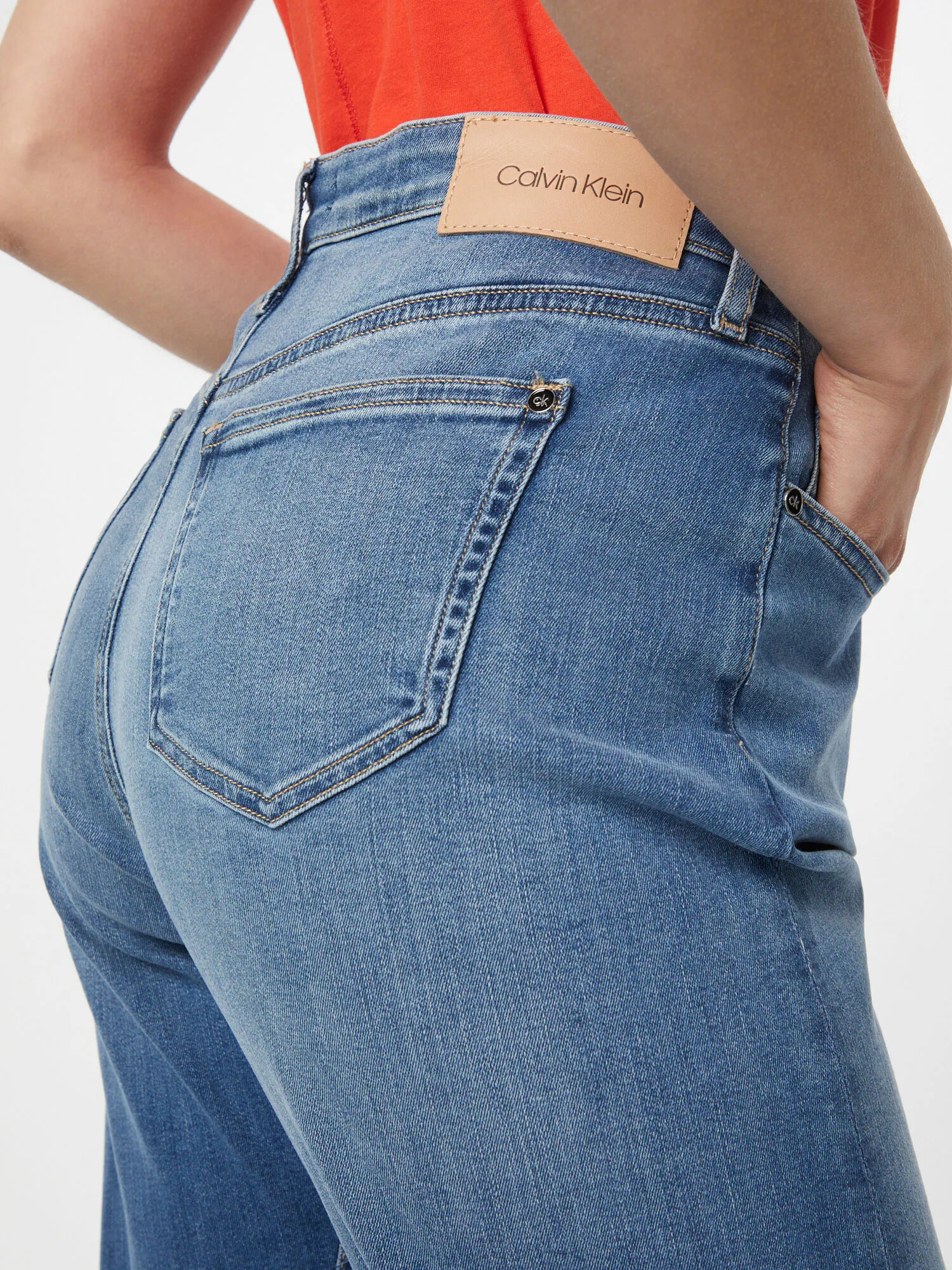 Calvin Klein Kavbojke moder denim - Pepit.si