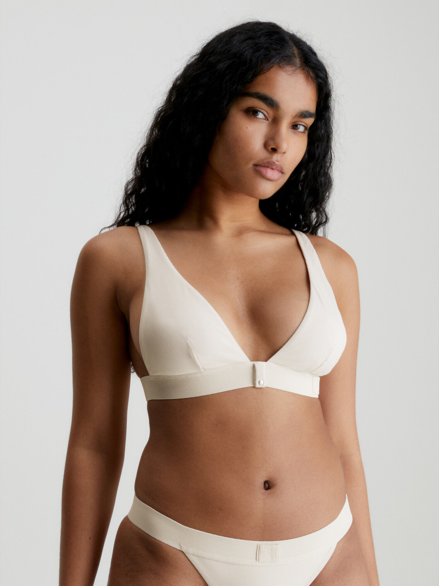 Calvin Klein Swimwear Bikini zgornji del naravno bela - Pepit.si