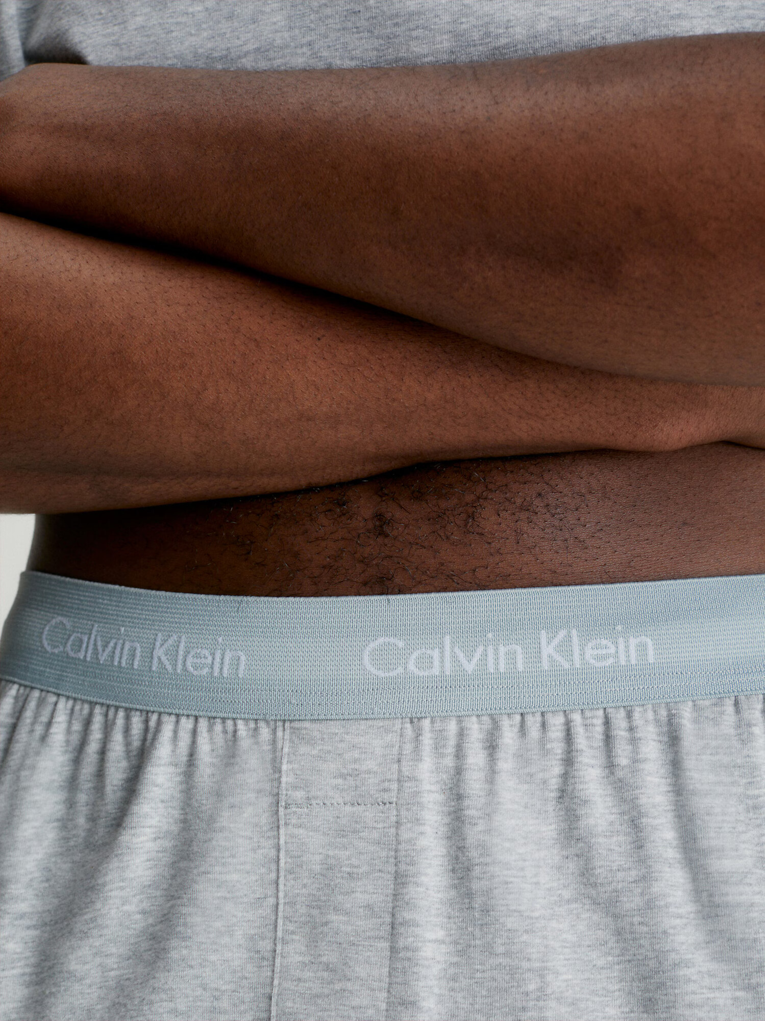 Calvin Klein Underwear Kratka pižama pegasto siva - Pepit.si