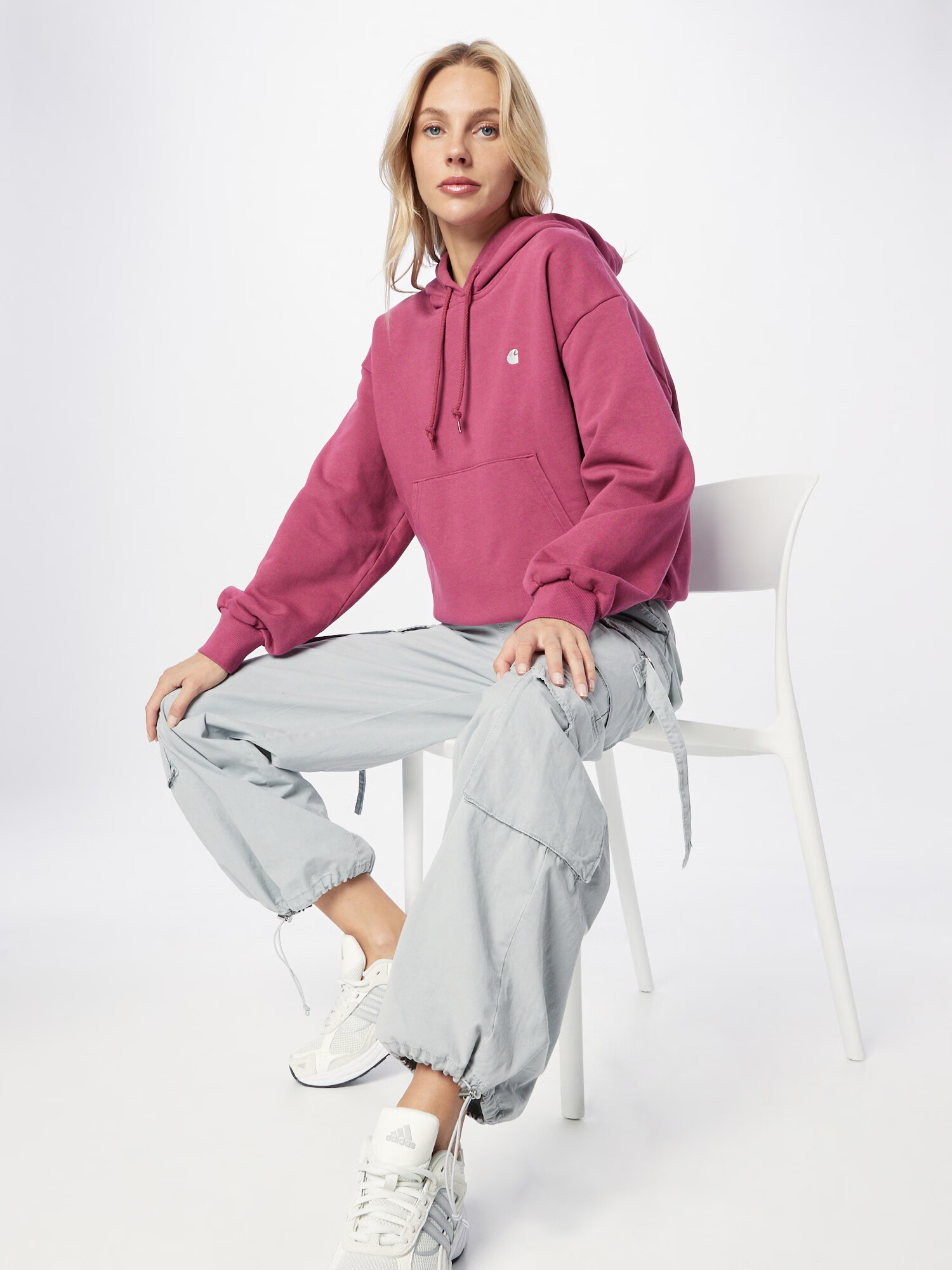 Carhartt WIP Majica 'Casey' malina / rosé / bela - Pepit.si