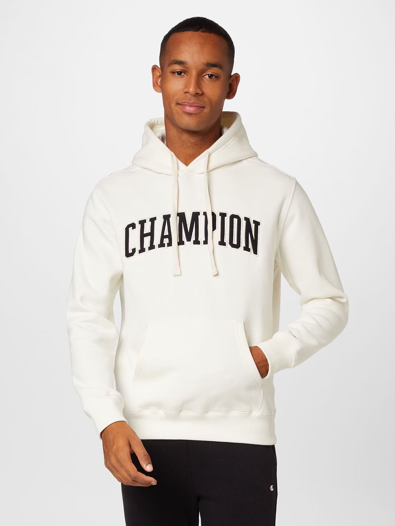 Champion Authentic Athletic Apparel Majica črna / bela - Pepit.si