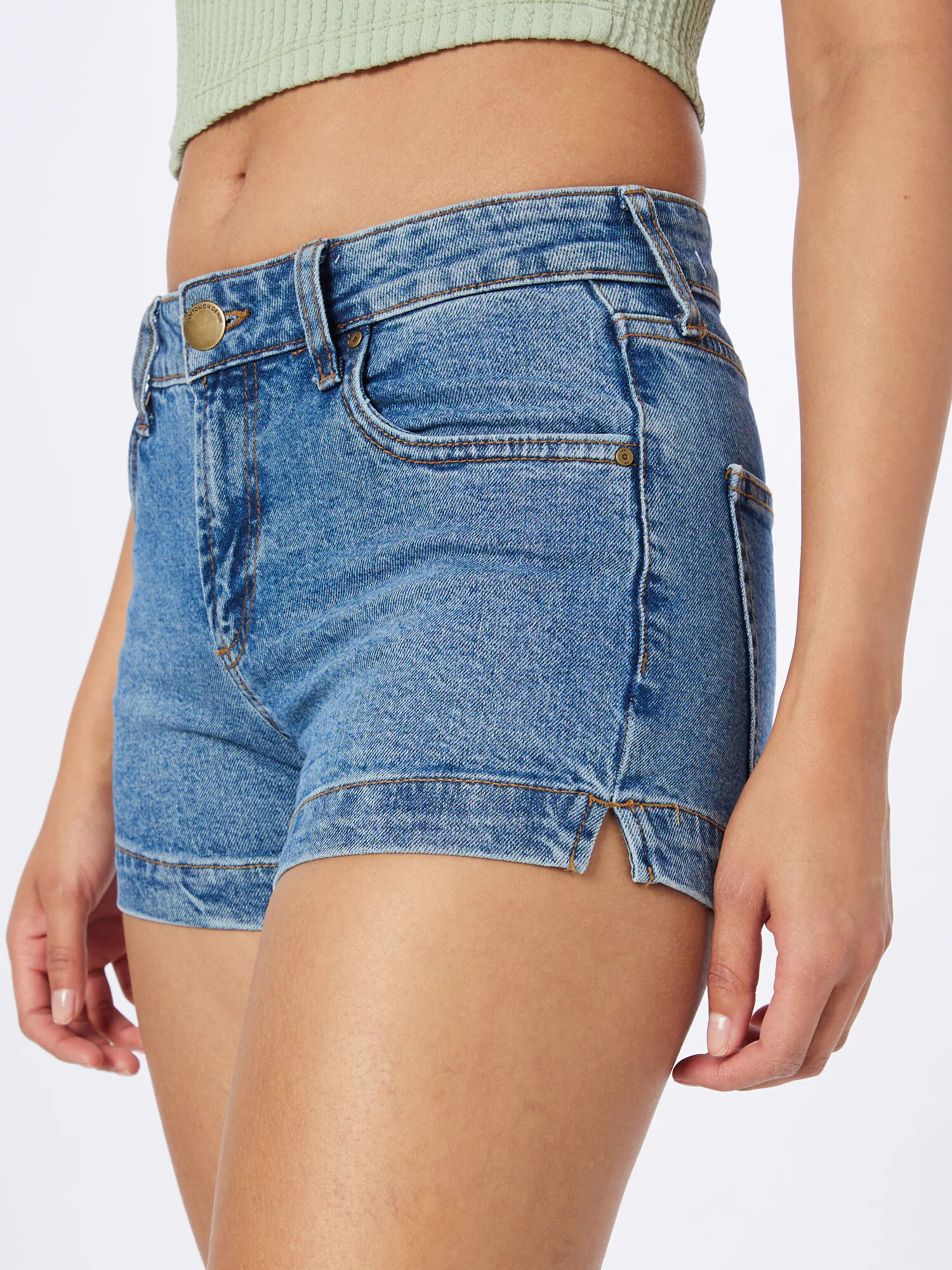 Cotton On Kavbojke 'MID RISE CLASSIC STRETCH DENIM SHORT' moder denim - Pepit.si