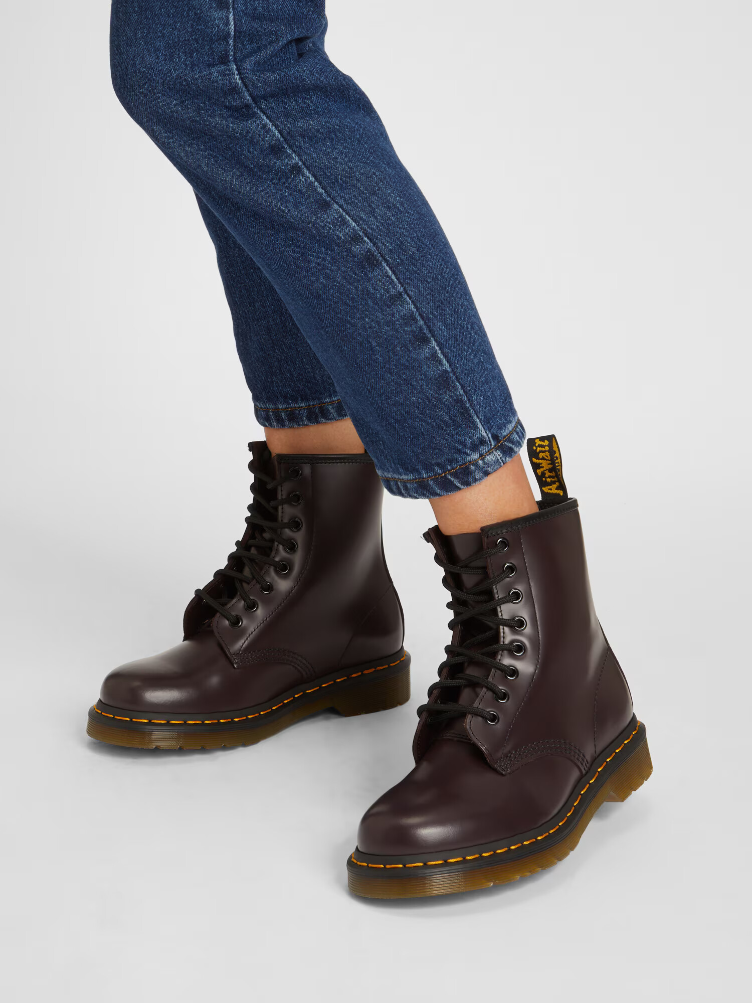 Dr. Martens Gležnarji z vezalkami rumena / burgund / črna - Pepit.si