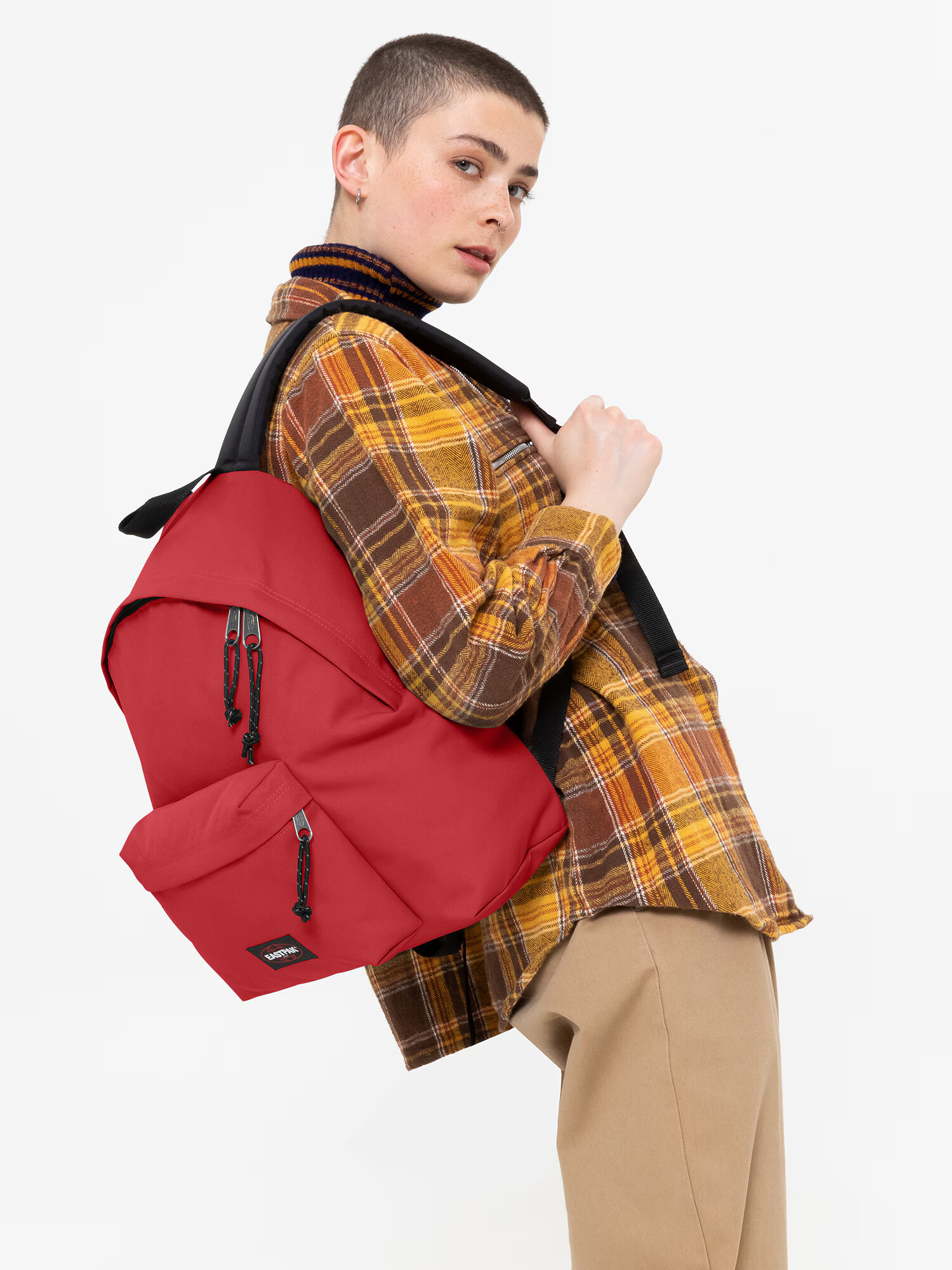 EASTPAK Nahrbtnik 'PADDED PAK'R' rdeča / črna / bela - Pepit.si