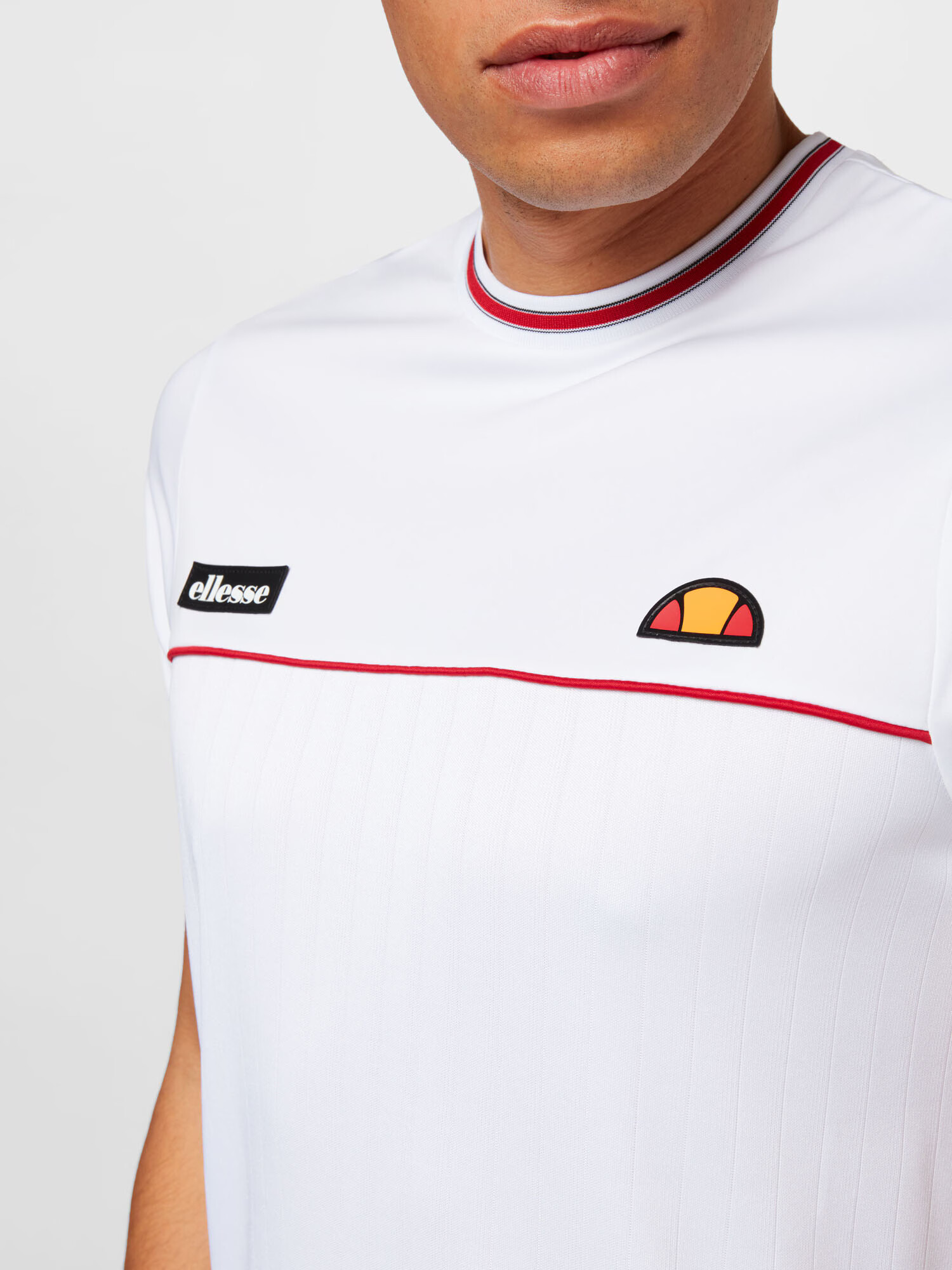 ELLESSE Funkcionalna majica 'Aaron' rdeča / bela - Pepit.si