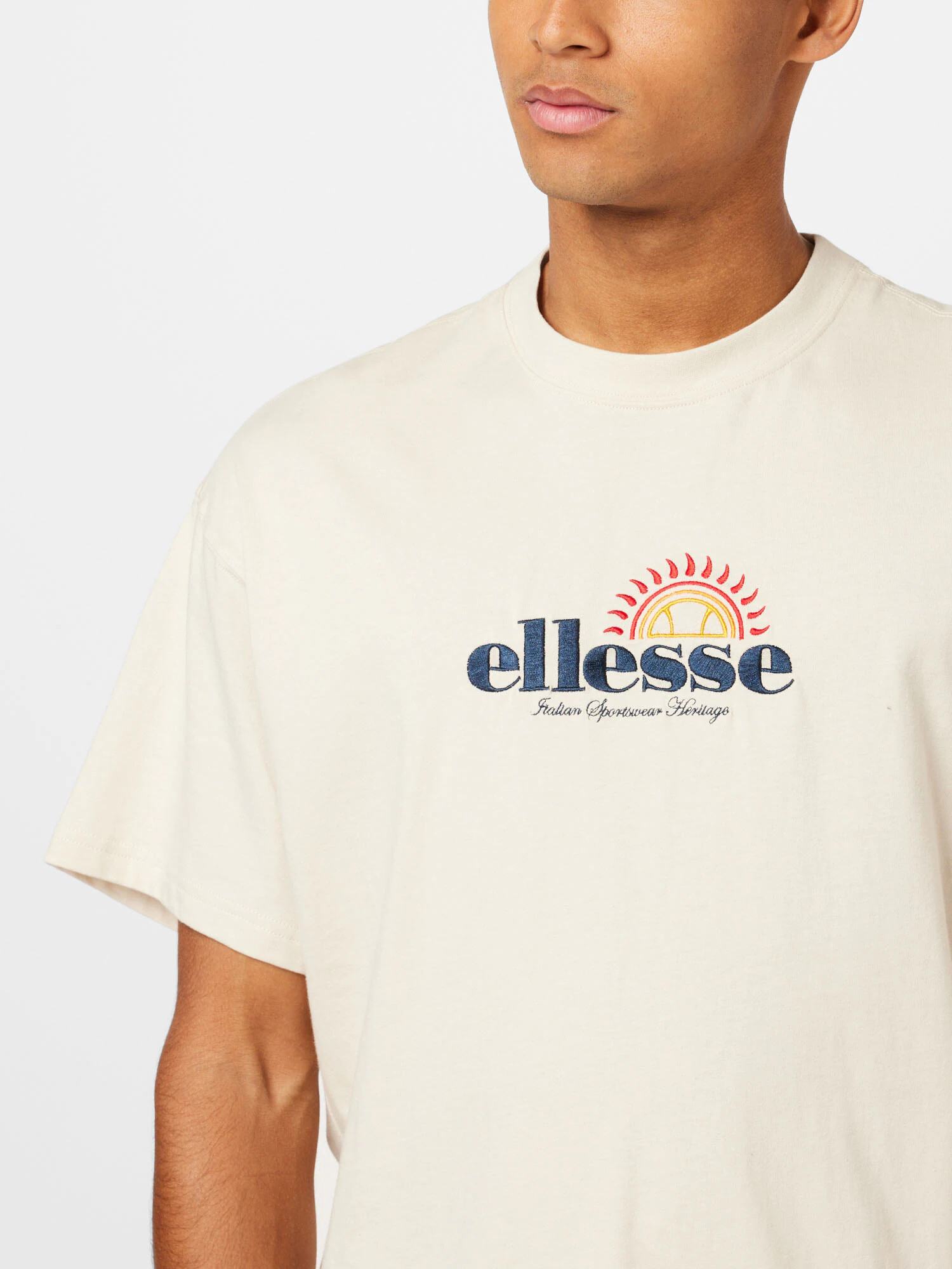 ELLESSE Majica 'Aestas' kremna / mornarska / rumena / rdeča - Pepit.si