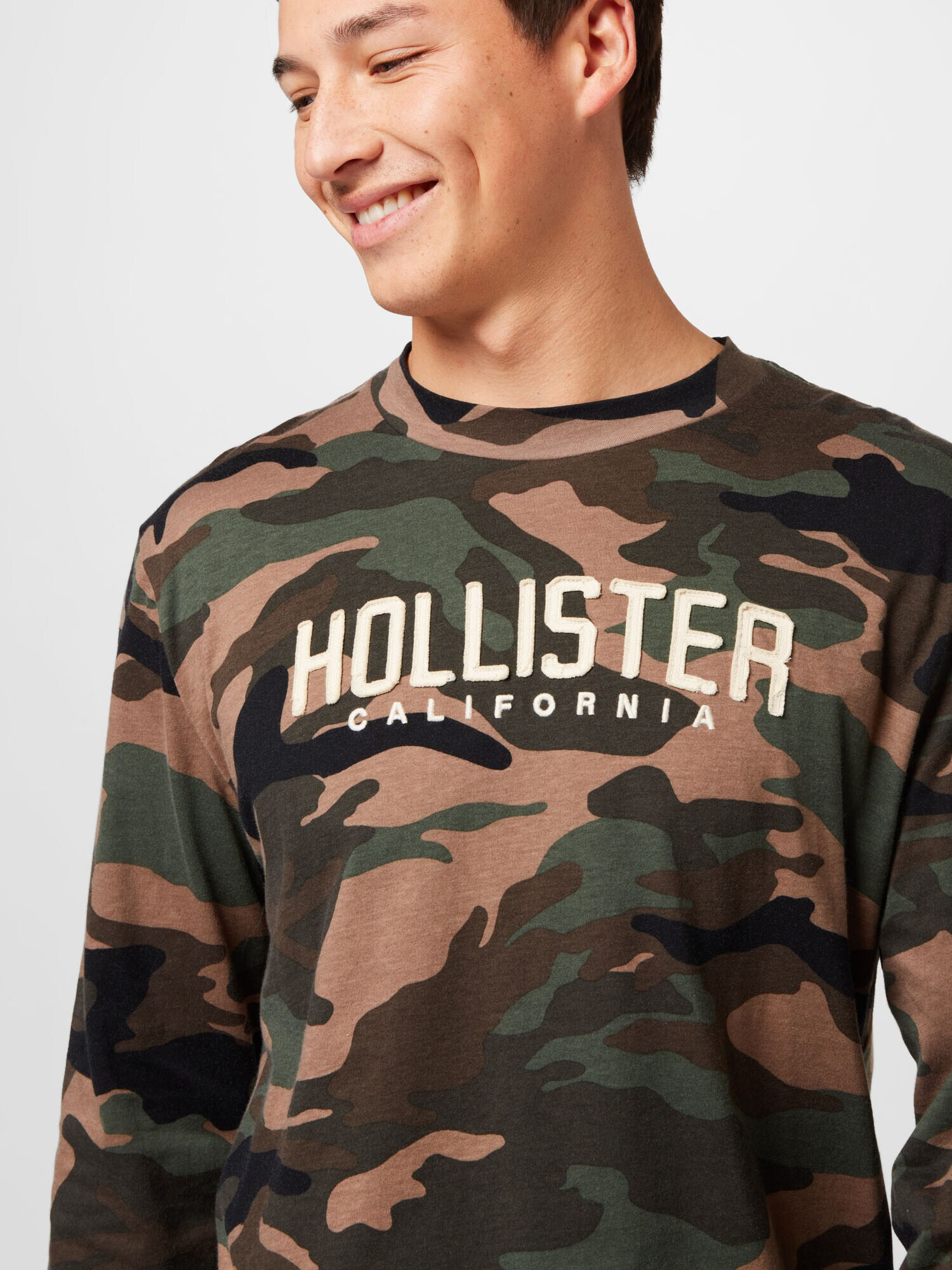 HOLLISTER Majica rjava / kaki / travnato zelena / bela - Pepit.si