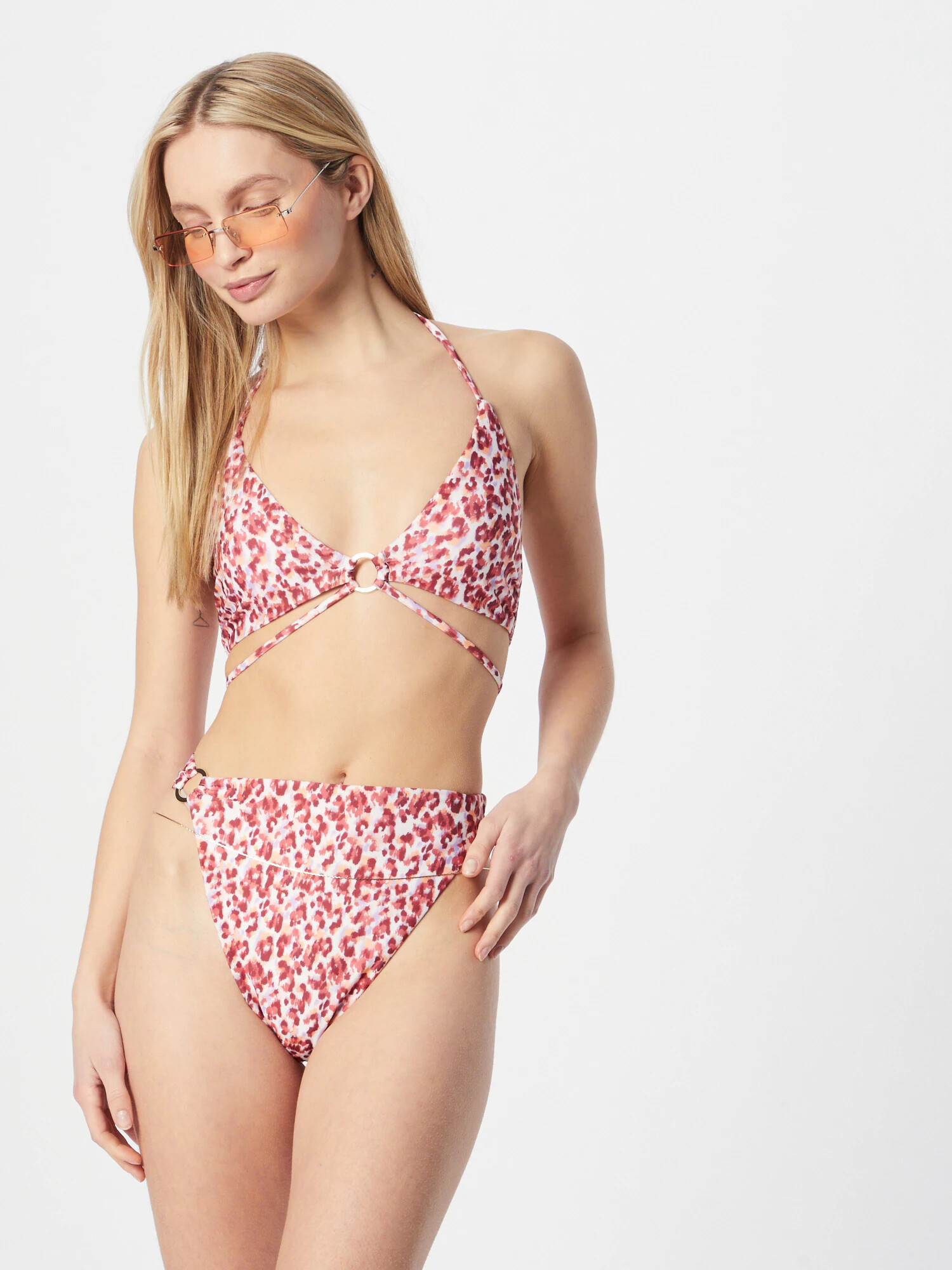 Hunkemöller Bikini zgornji del 'Tobago' lila / pastelno oranžna / rdeča / bela - Pepit.si