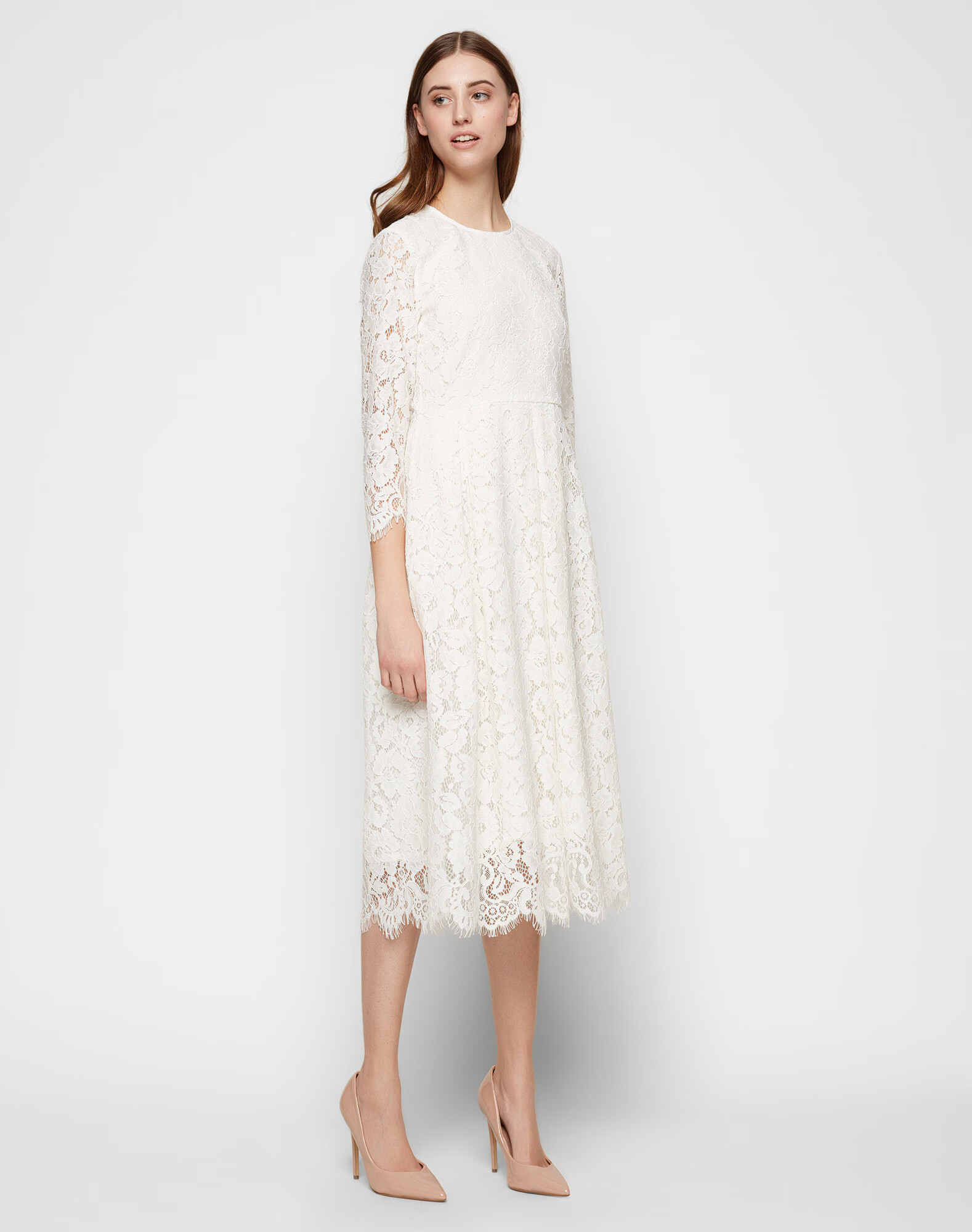 IVY OAK Obleka 'Lace Dress Fit And Flair' bela - Pepit.si