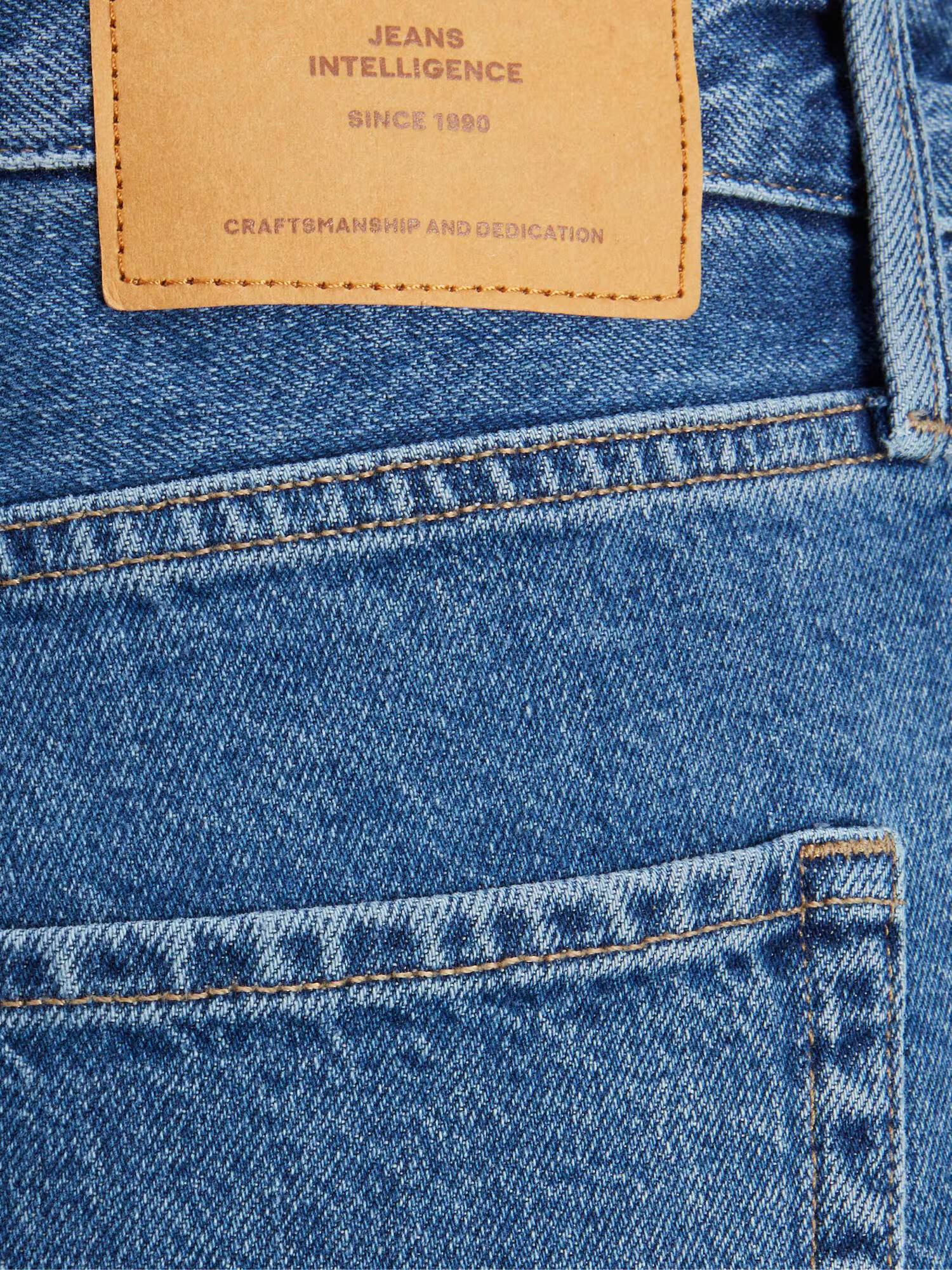 JACK & JONES Elegantne kavbojke 'EDDIE' moder denim - Pepit.si