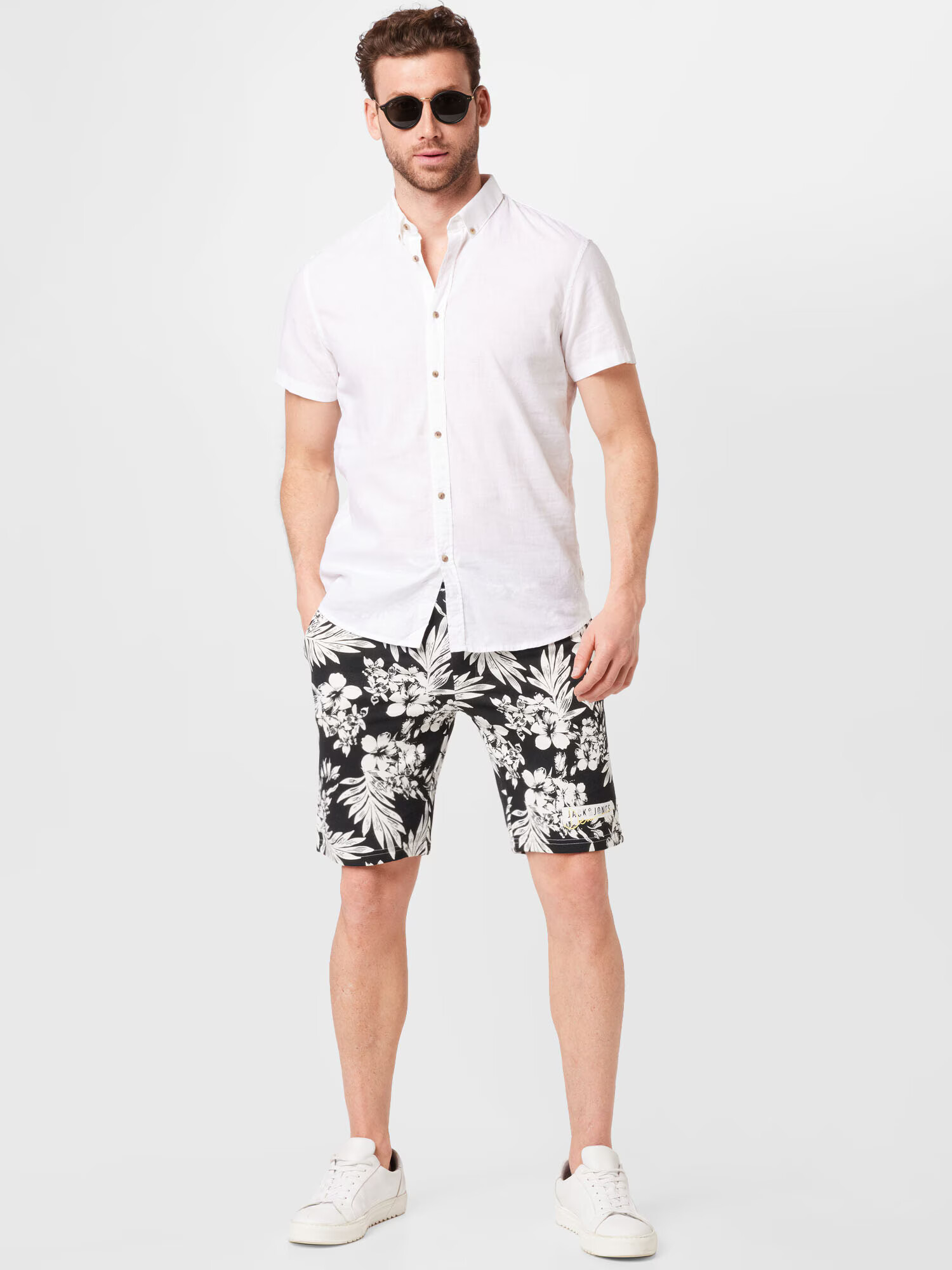 JACK & JONES Hlače 'COASTAL' črna / bela - Pepit.si