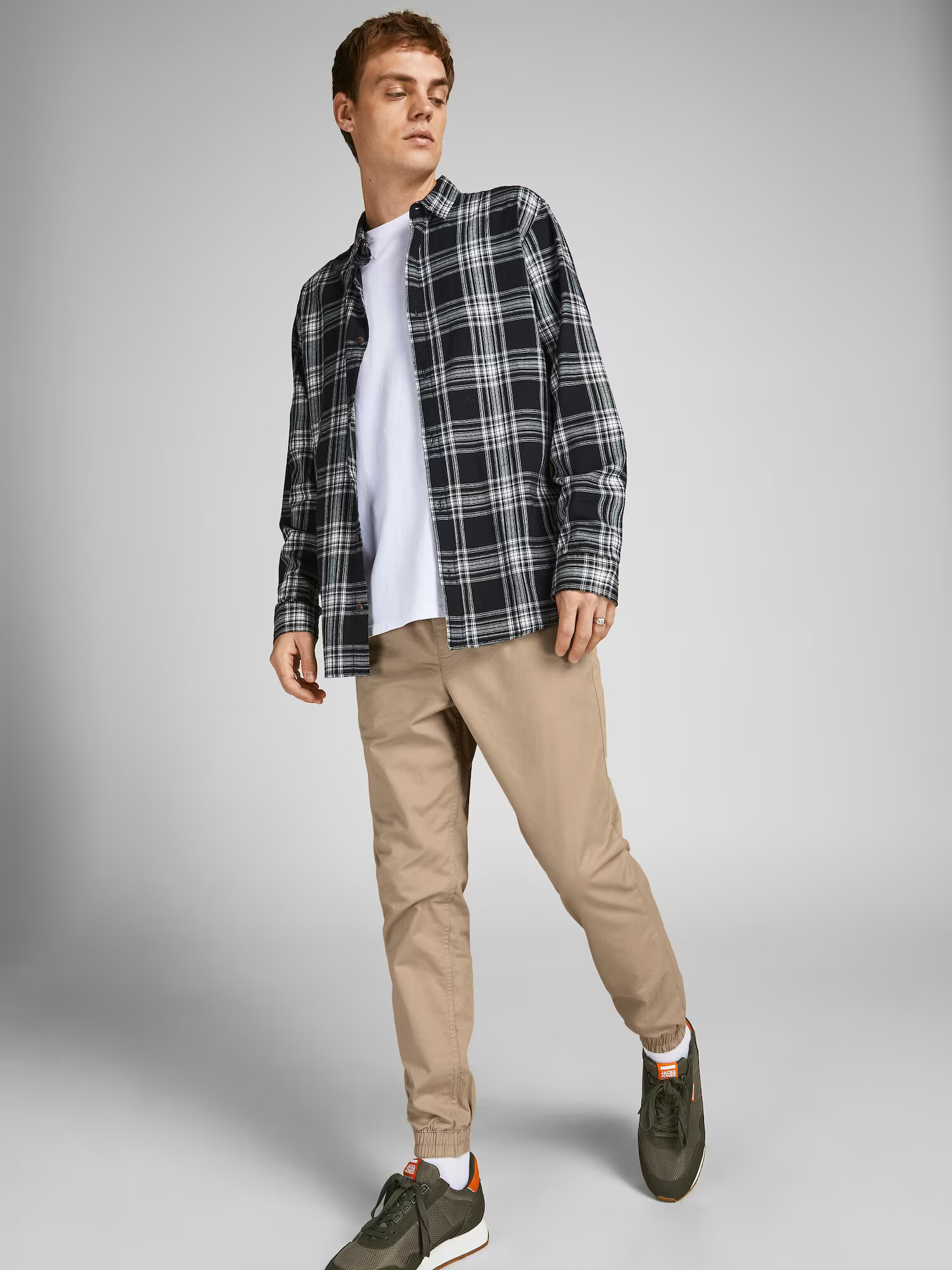 JACK & JONES Hlače 'Gordon Lane AKM' chamois - Pepit.si