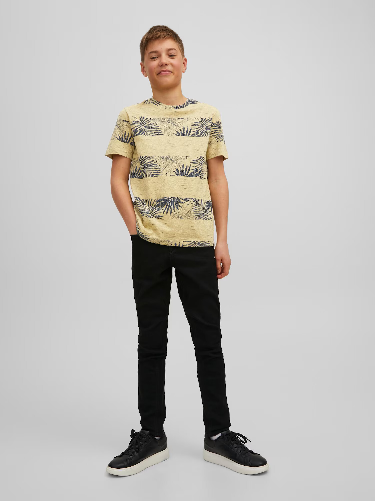 Jack & Jones Junior Majica 'BLOOMER' mornarska / pastelno rumena - Pepit.si