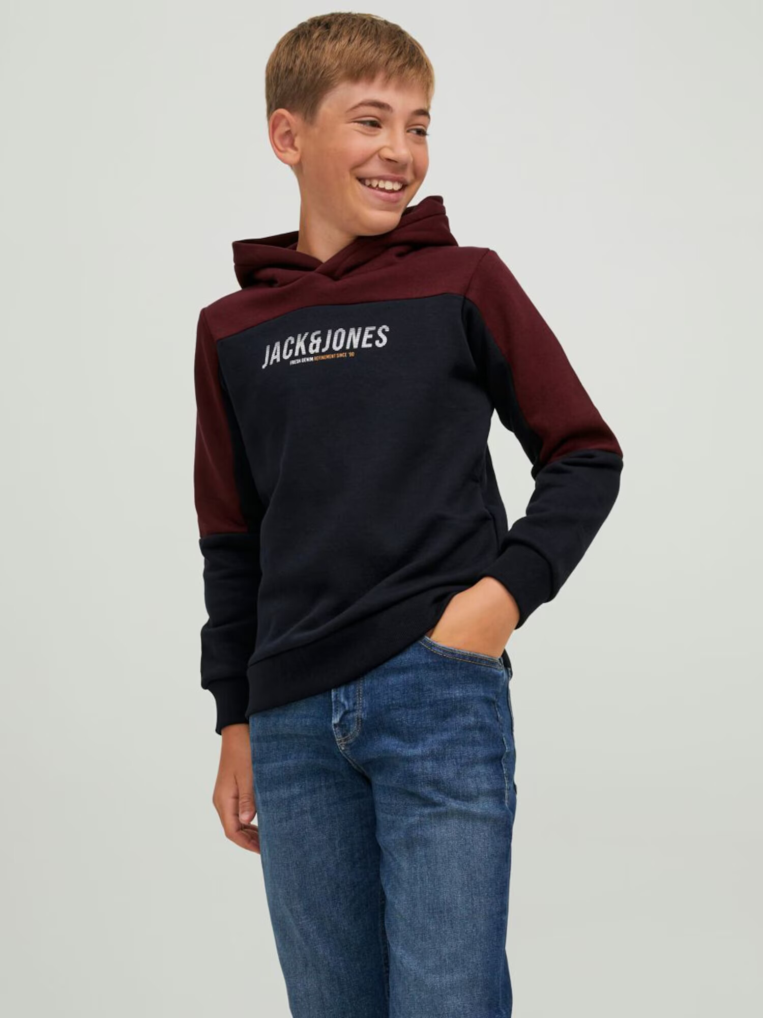 Jack & Jones Junior Majica 'Edan' mornarska / vinsko rdeča / bela - Pepit.si