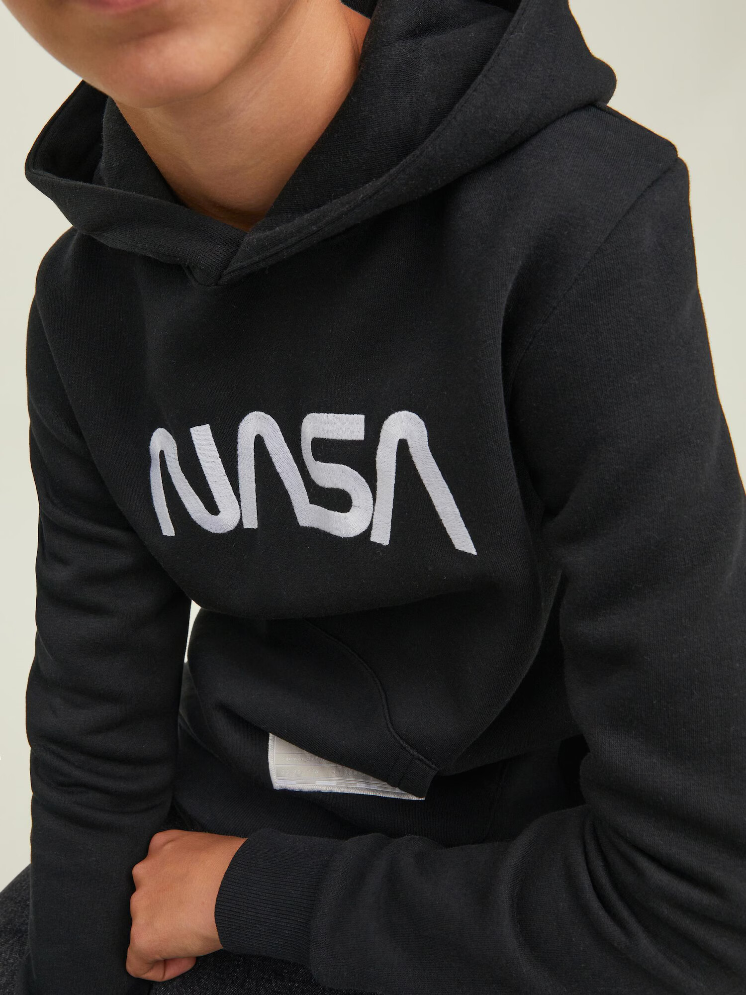 Jack & Jones Junior Majica 'NASA' svetlo bež / črna / bela - Pepit.si