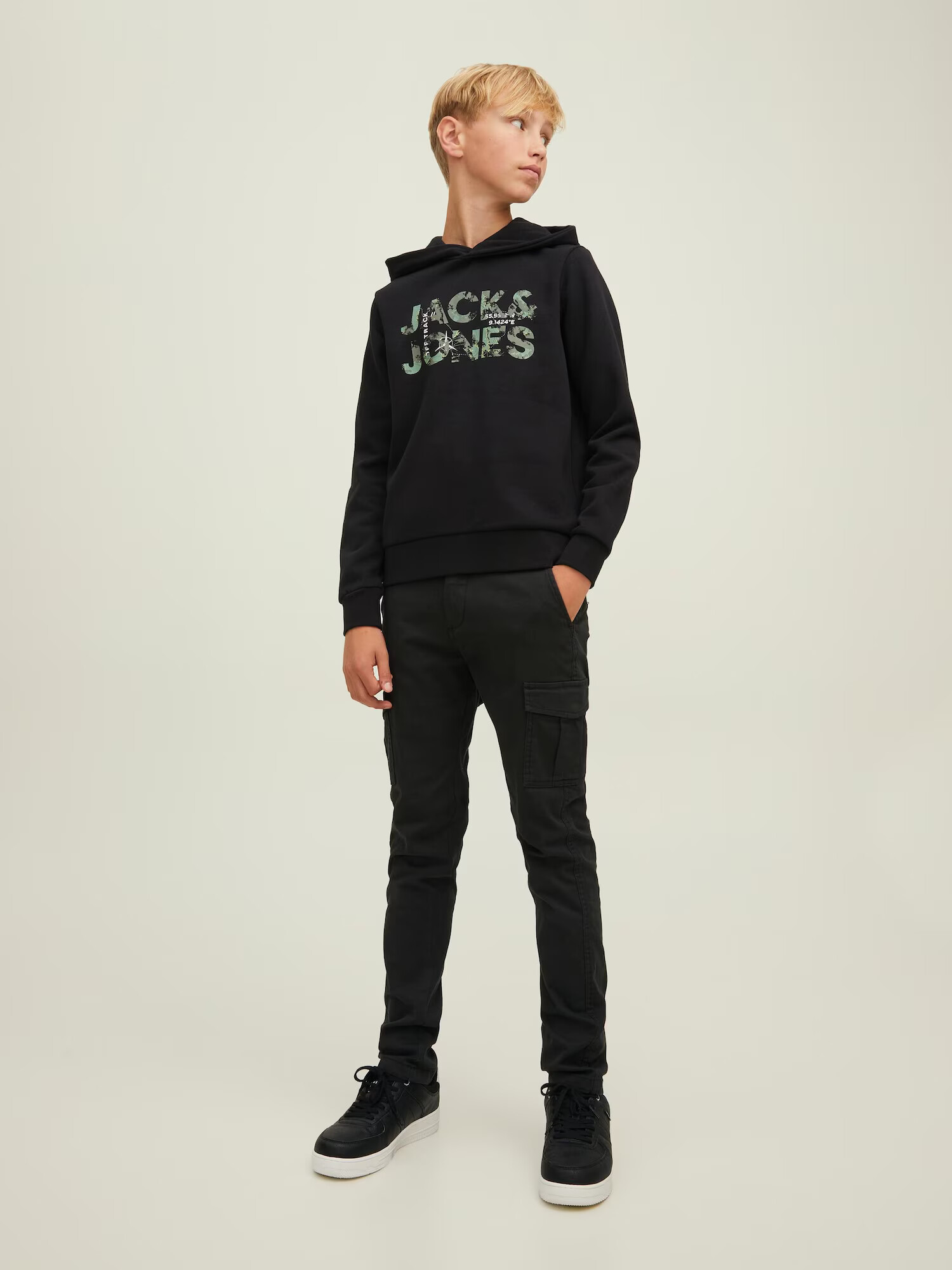 Jack & Jones Junior Majica 'Tech' pastelno rumena / zelena / črna / bela - Pepit.si