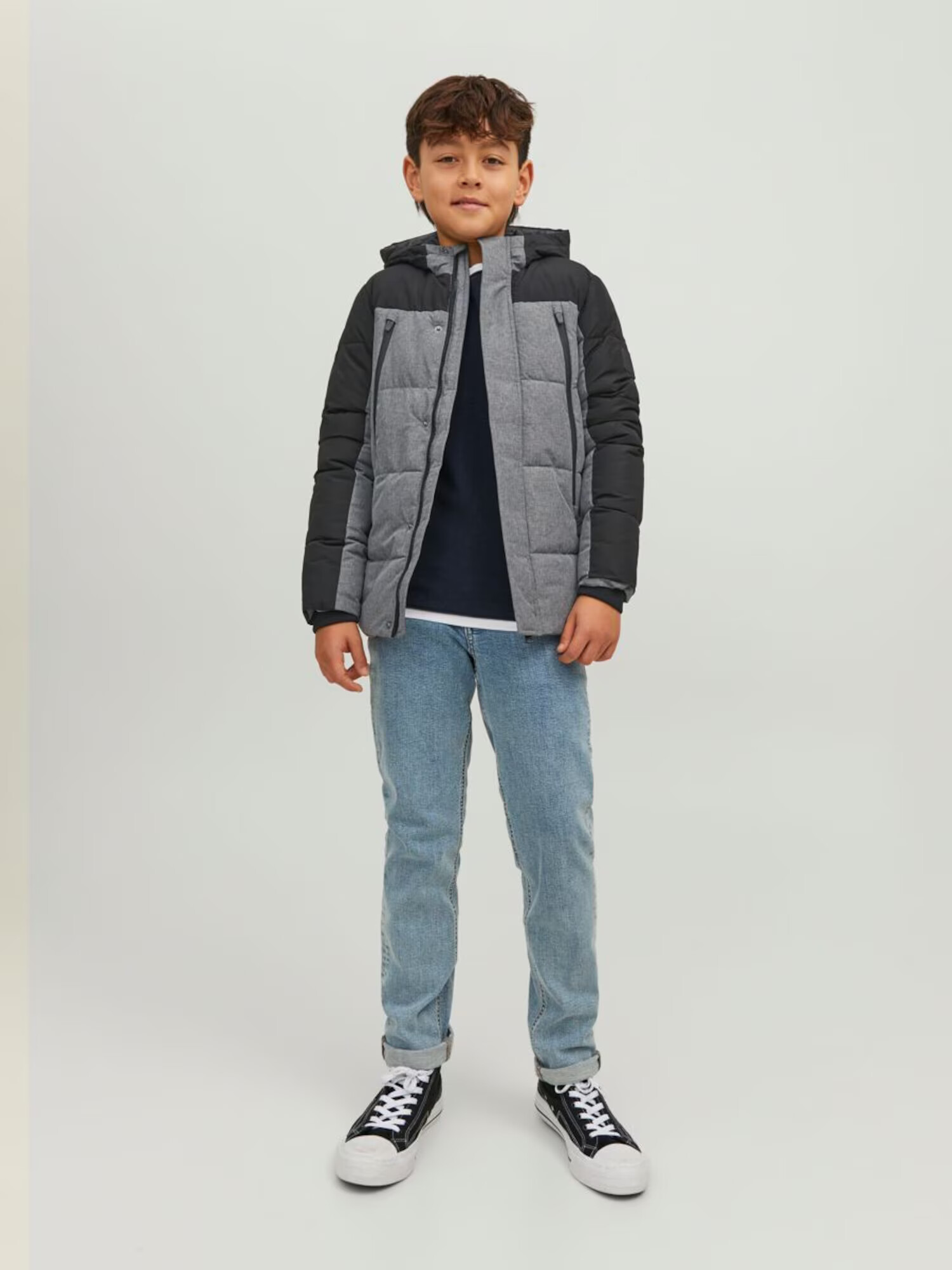 Jack & Jones Junior Zimska jakna 'FRIDAY' siva / črna - Pepit.si