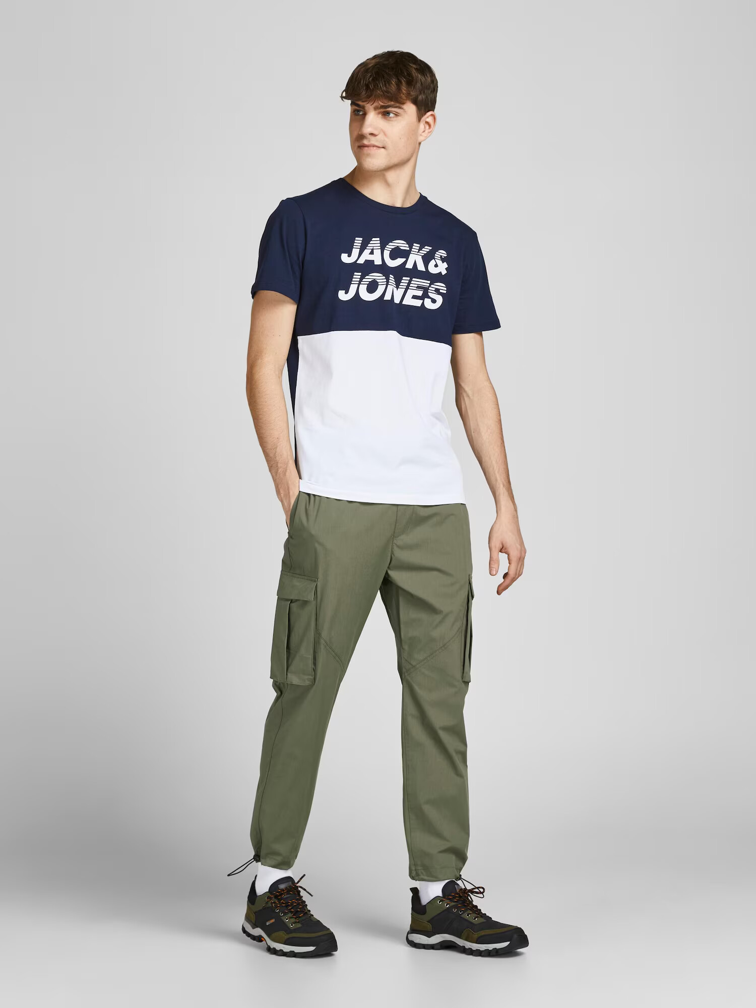 JACK & JONES Kargo hlače 'Gordon' oliva - Pepit.si