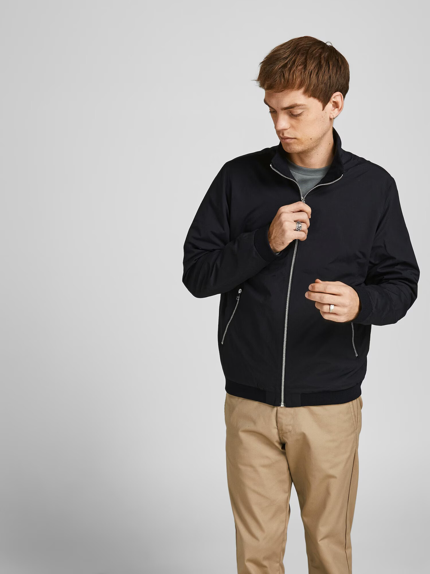 JACK & JONES Prehodna jakna 'Rush Harrington' črna - Pepit.si