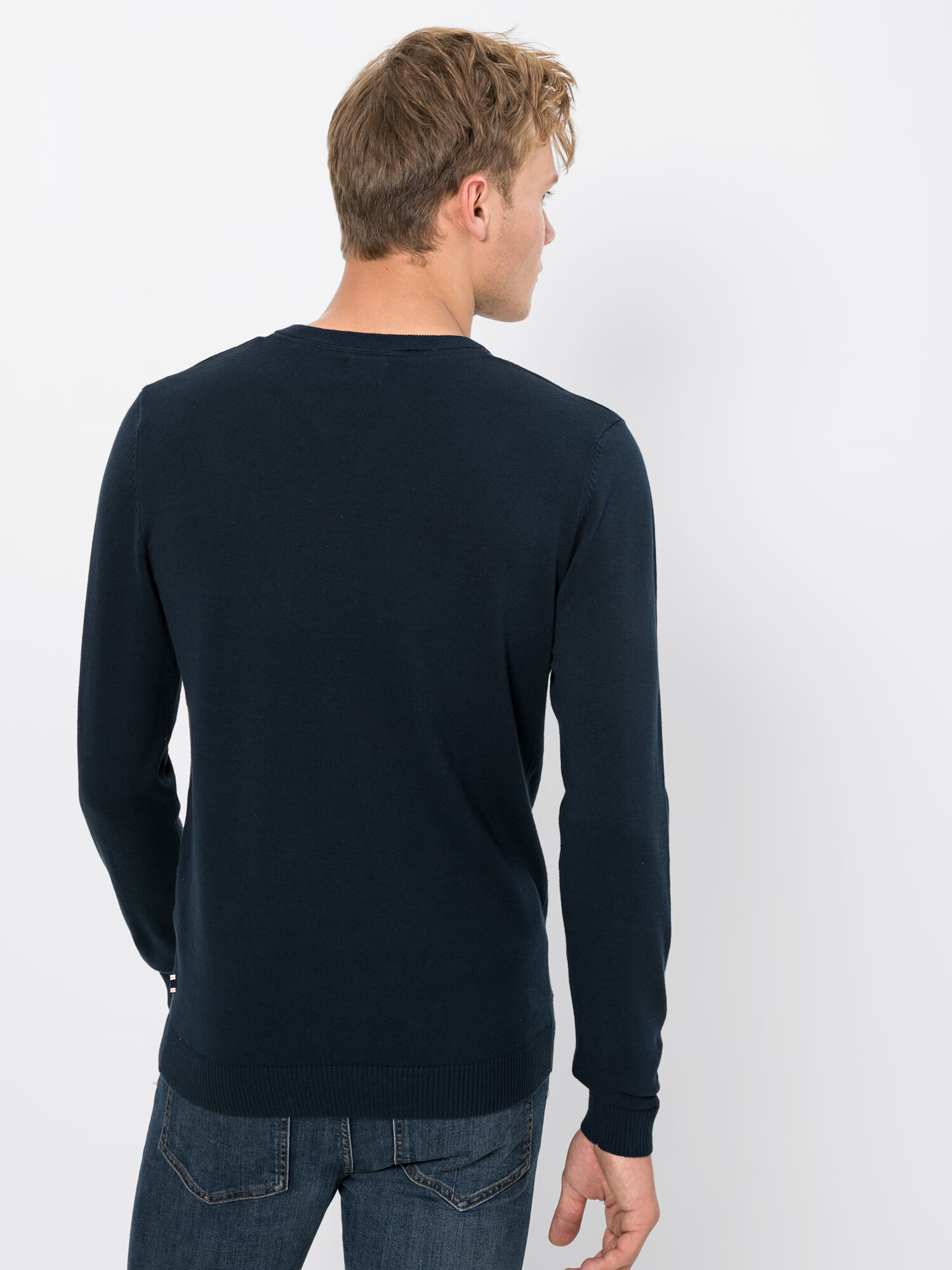 JACK & JONES Pulover 'JJEBASIC KNIT V-NECK' nočno modra - Pepit.si