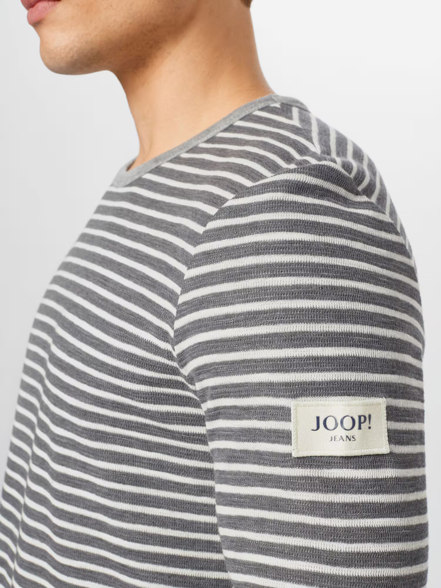 JOOP! Jeans Pulover 'Arjan' bela / temno siva - Pepit.si